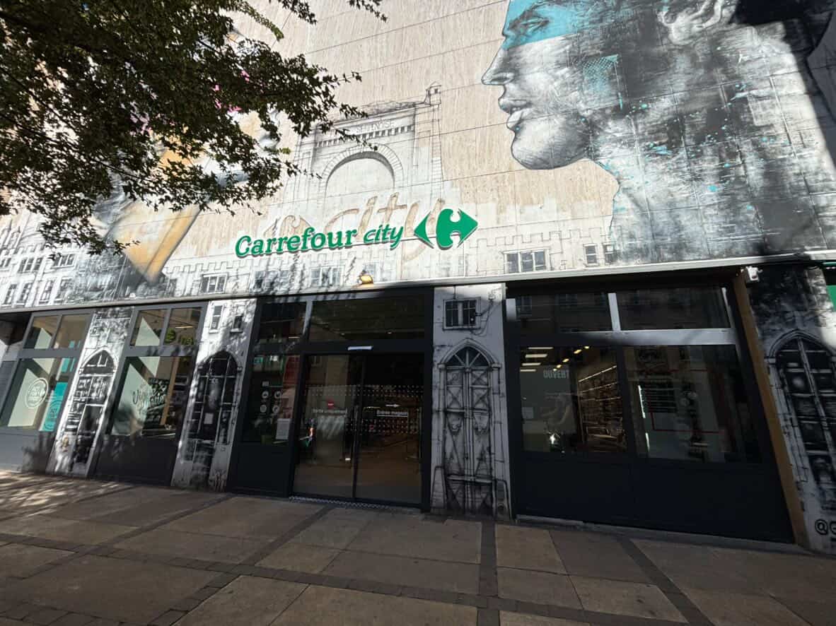 Foto 1 di Carrefour City
