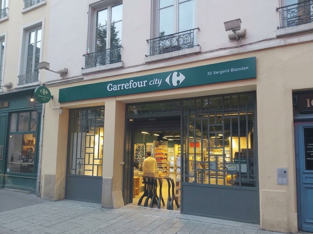 Foto 1 di Carrefour City