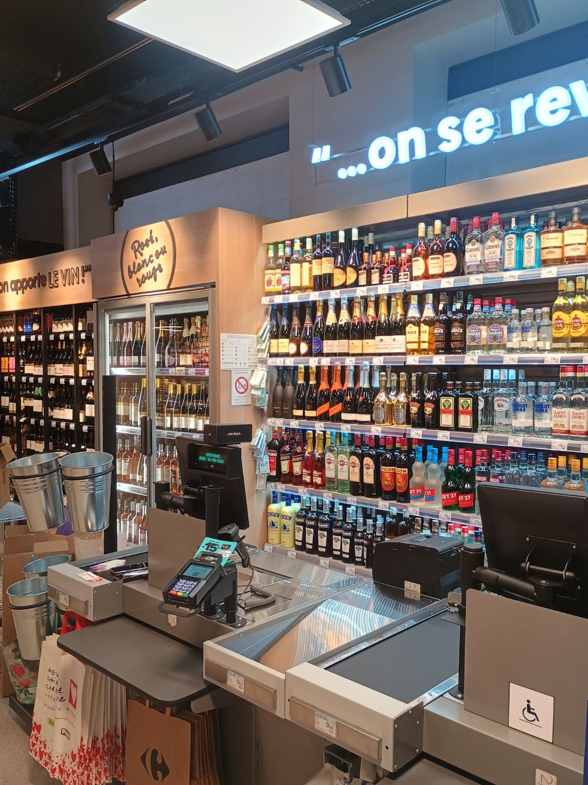 Foto 7 di Carrefour City