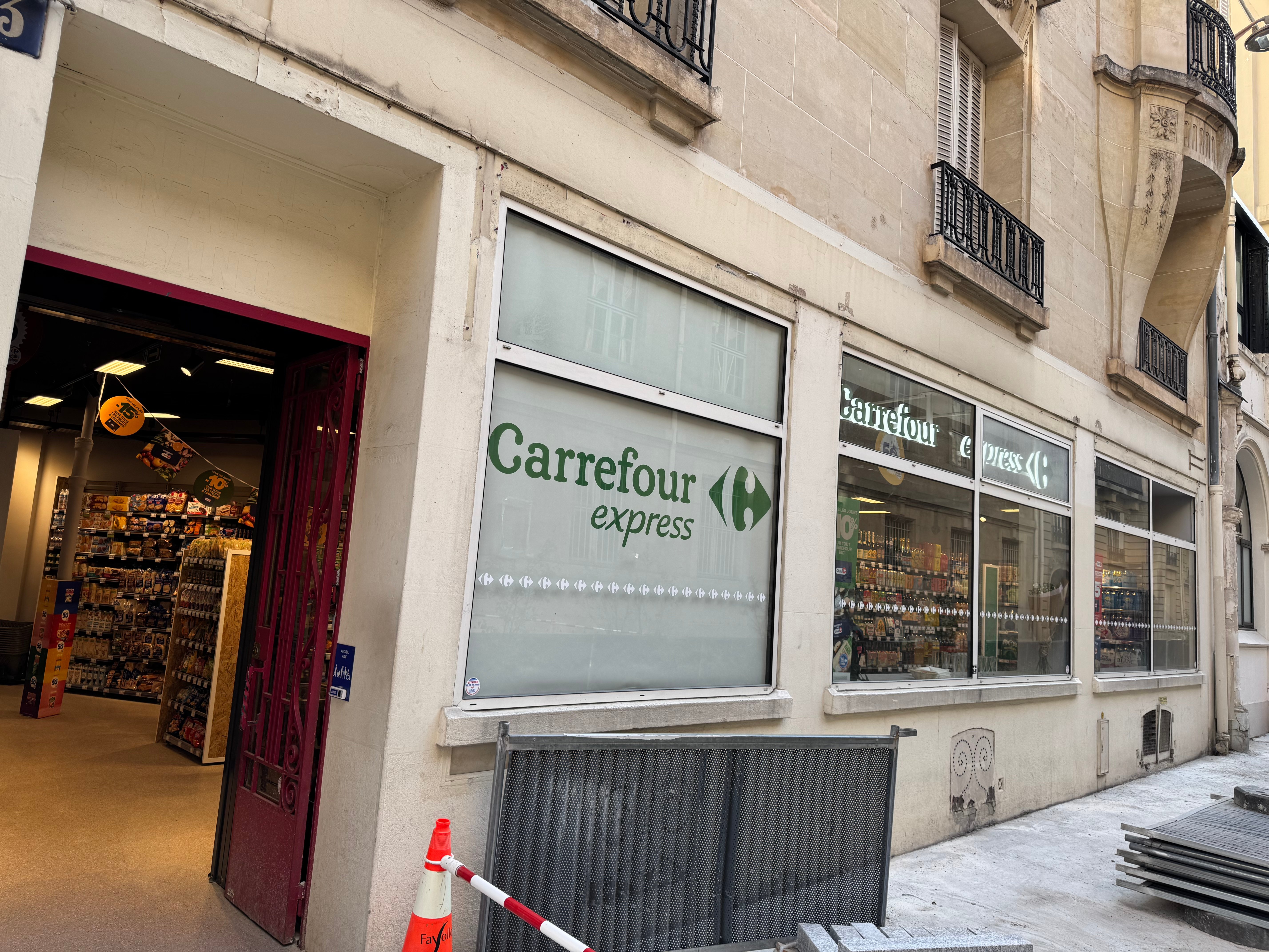 Foto 1 di Carrefour Express