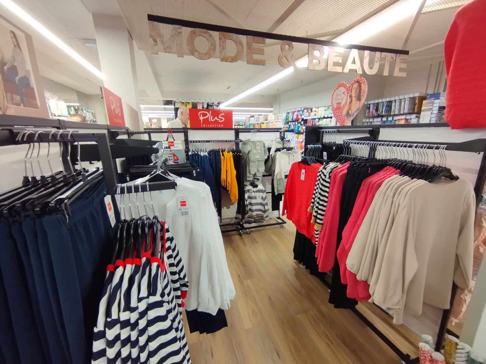 Foto 9 di Carrefour Contact