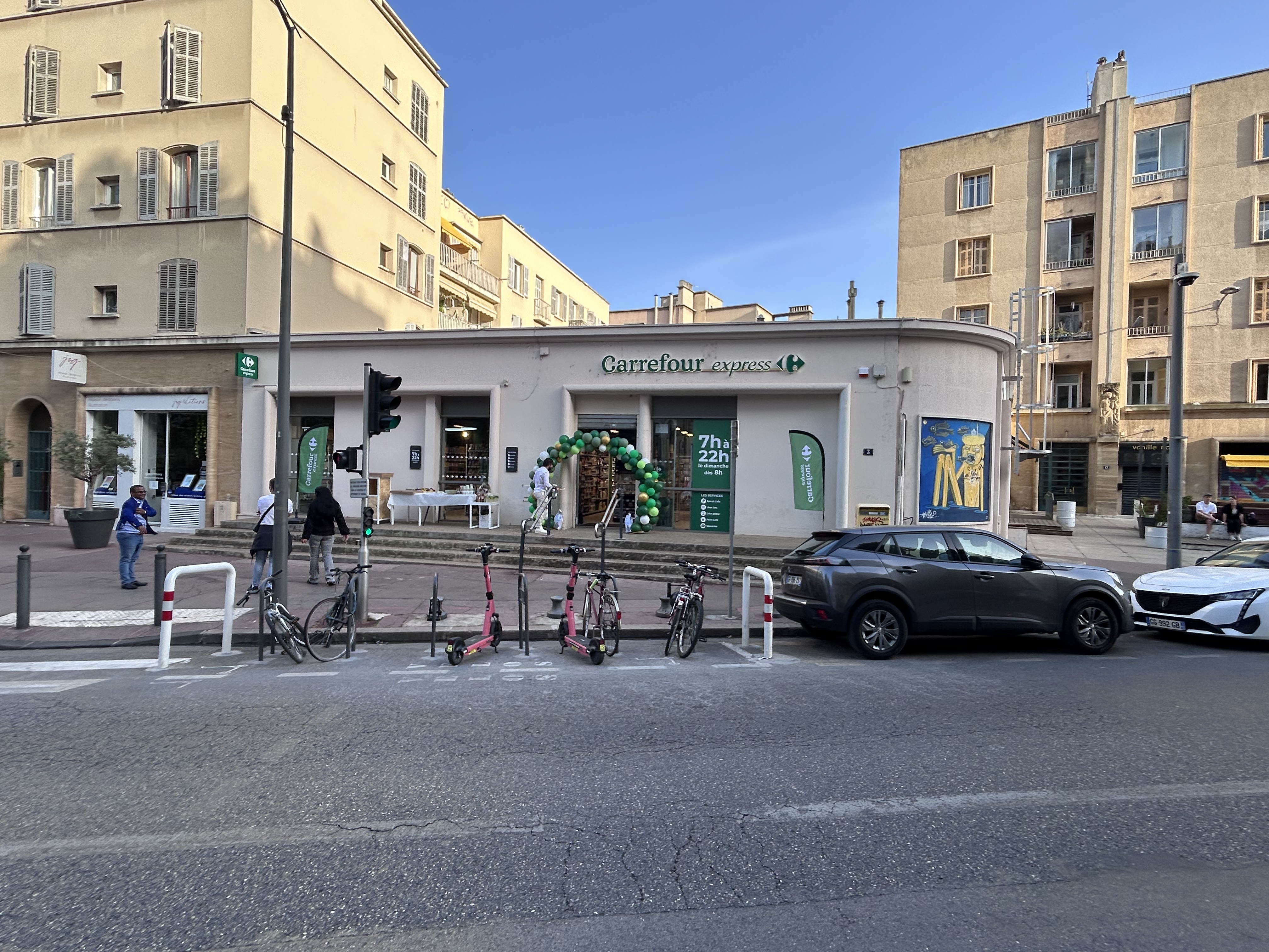 Foto 1 di Carrefour Express