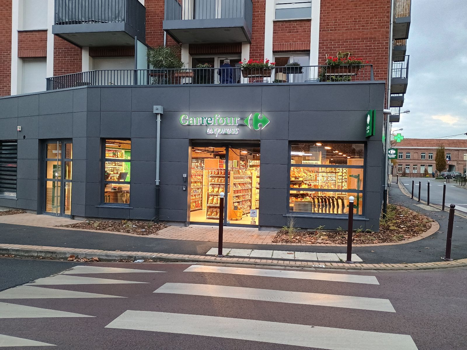 Foto 12 di Carrefour Express