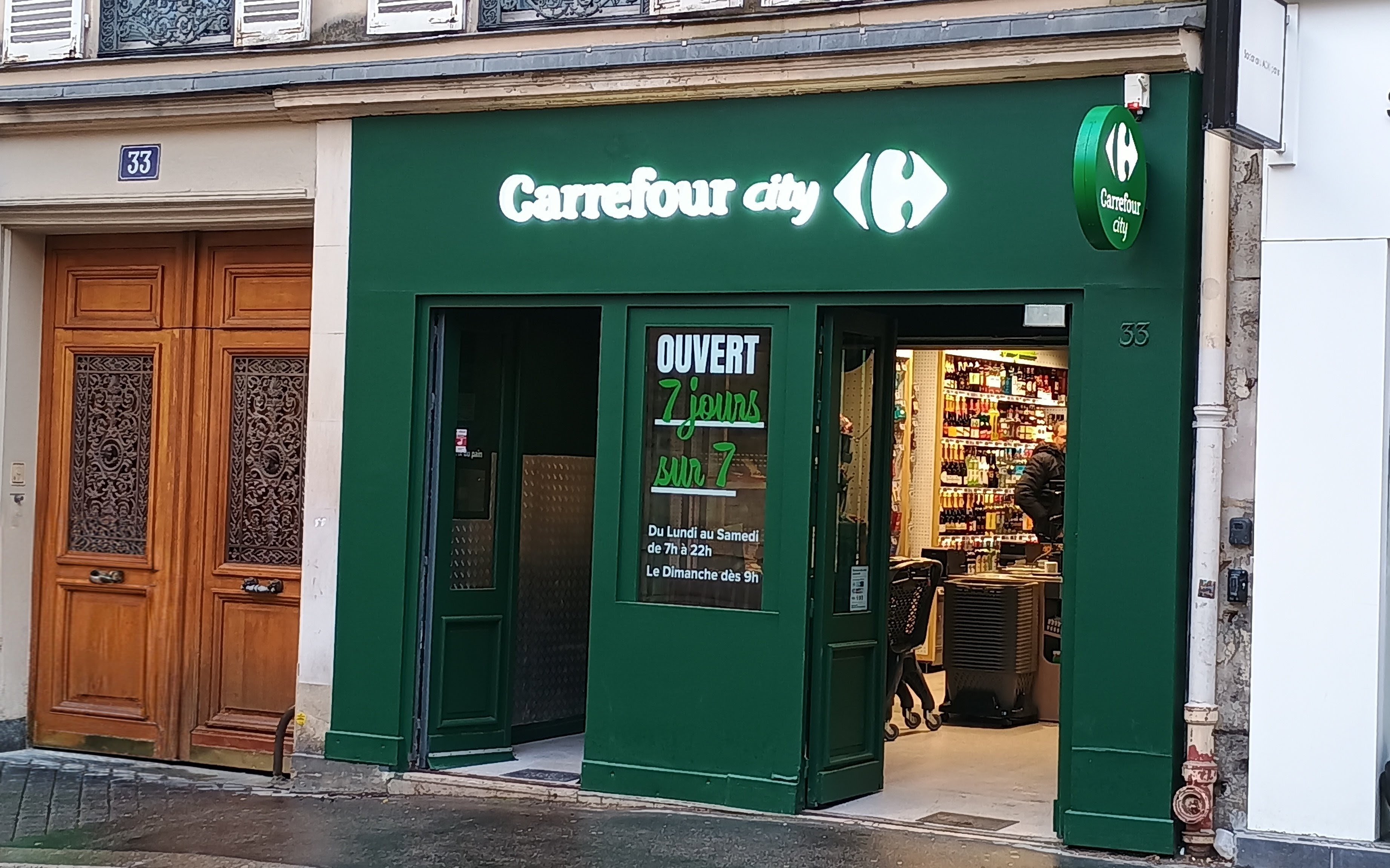 Foto 1 di Carrefour City