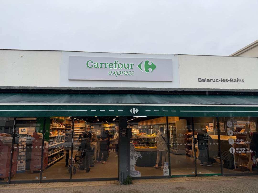 Foto 1 di Carrefour Express