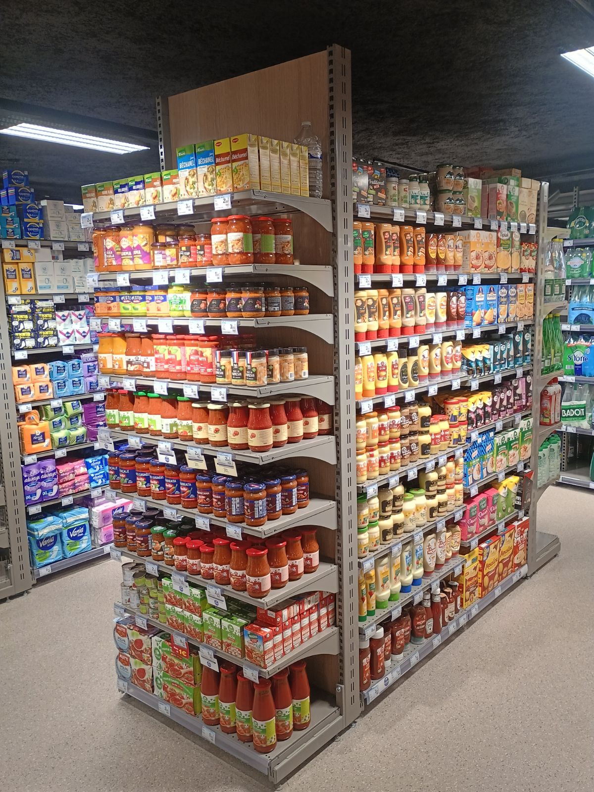 Foto 12 di Carrefour City