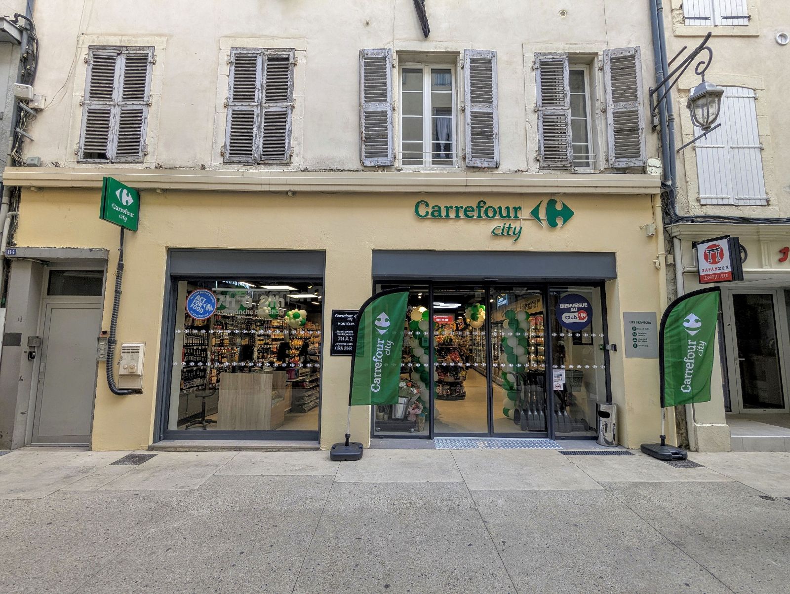 Foto 1 di Carrefour City