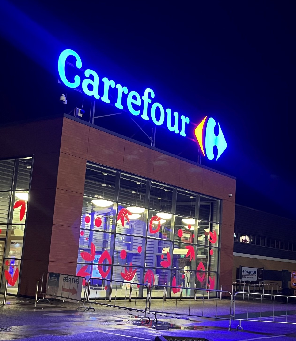 Foto 3 di Carrefour Verdun