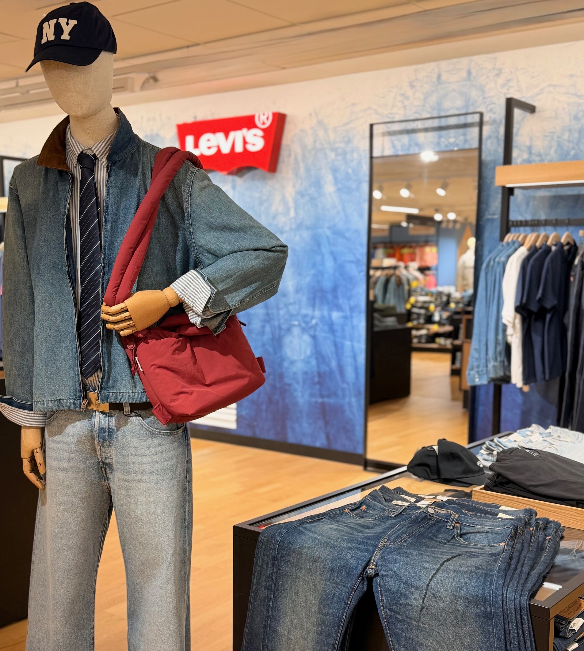 Foto 1 di Levi's