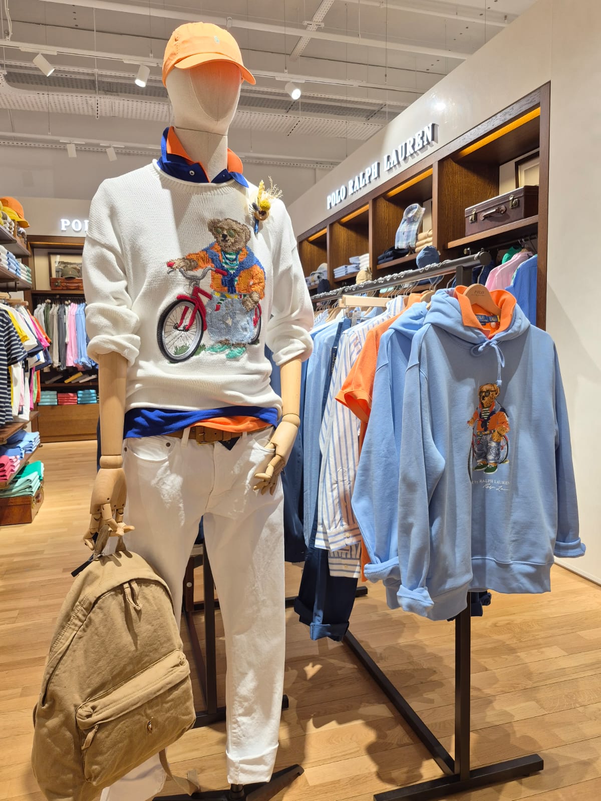 Foto 44 di Galeries Lafayette Lyon Bron