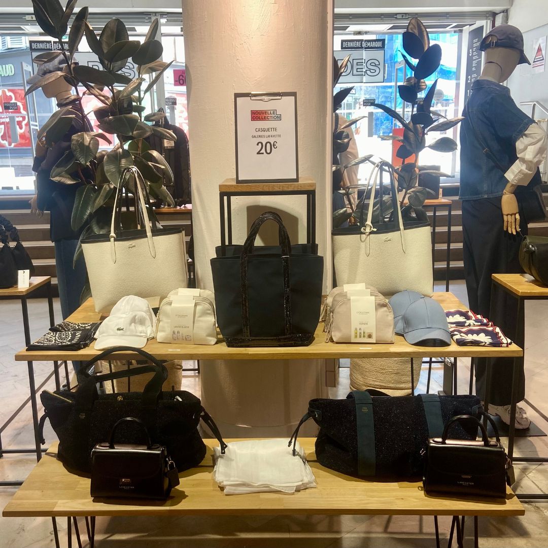 Foto 115 di Galeries Lafayette Limoges