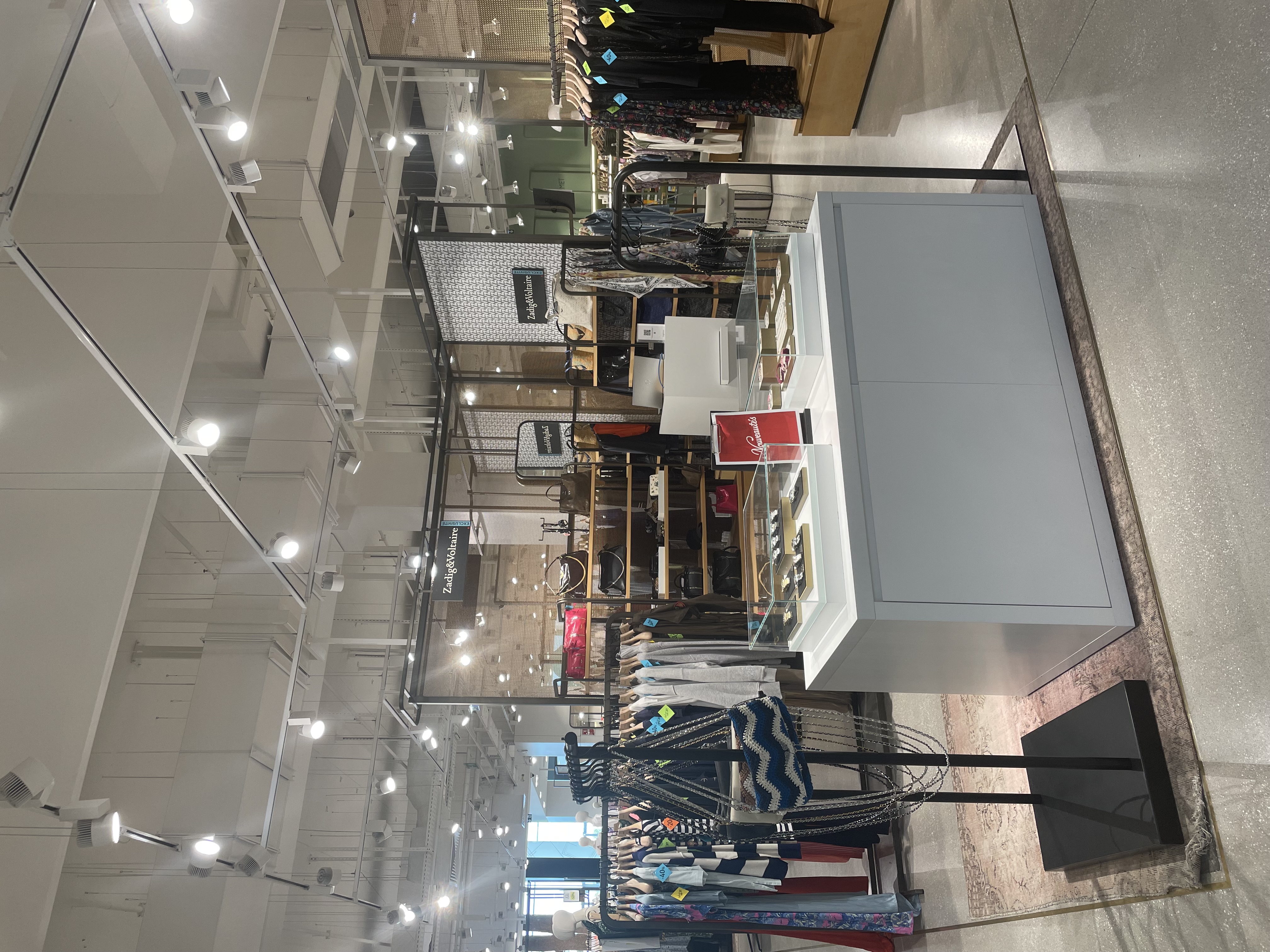 Foto 2 di Zadig & Voltaire
