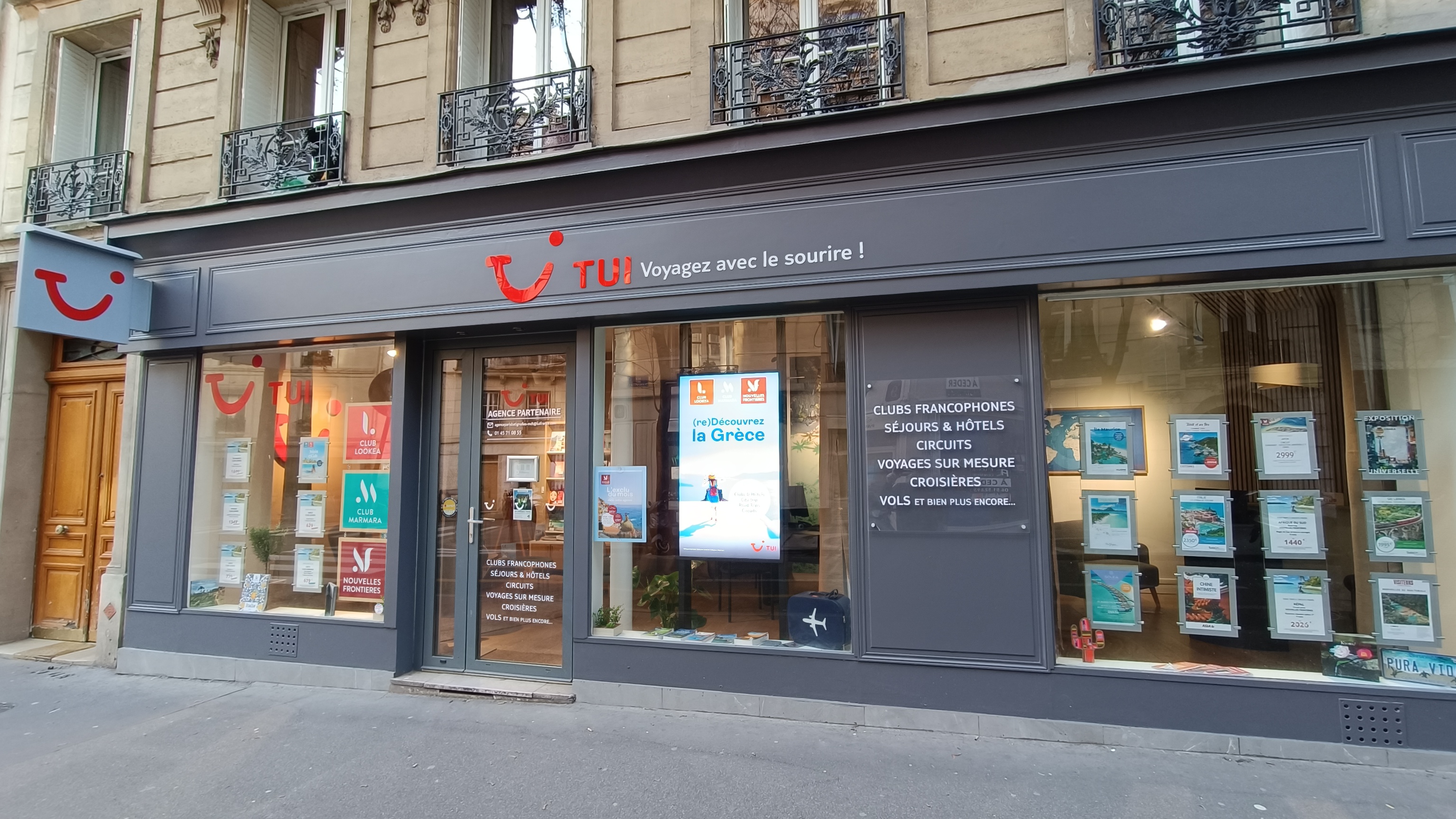 Foto 1 di Tui Store Paris Batignolles