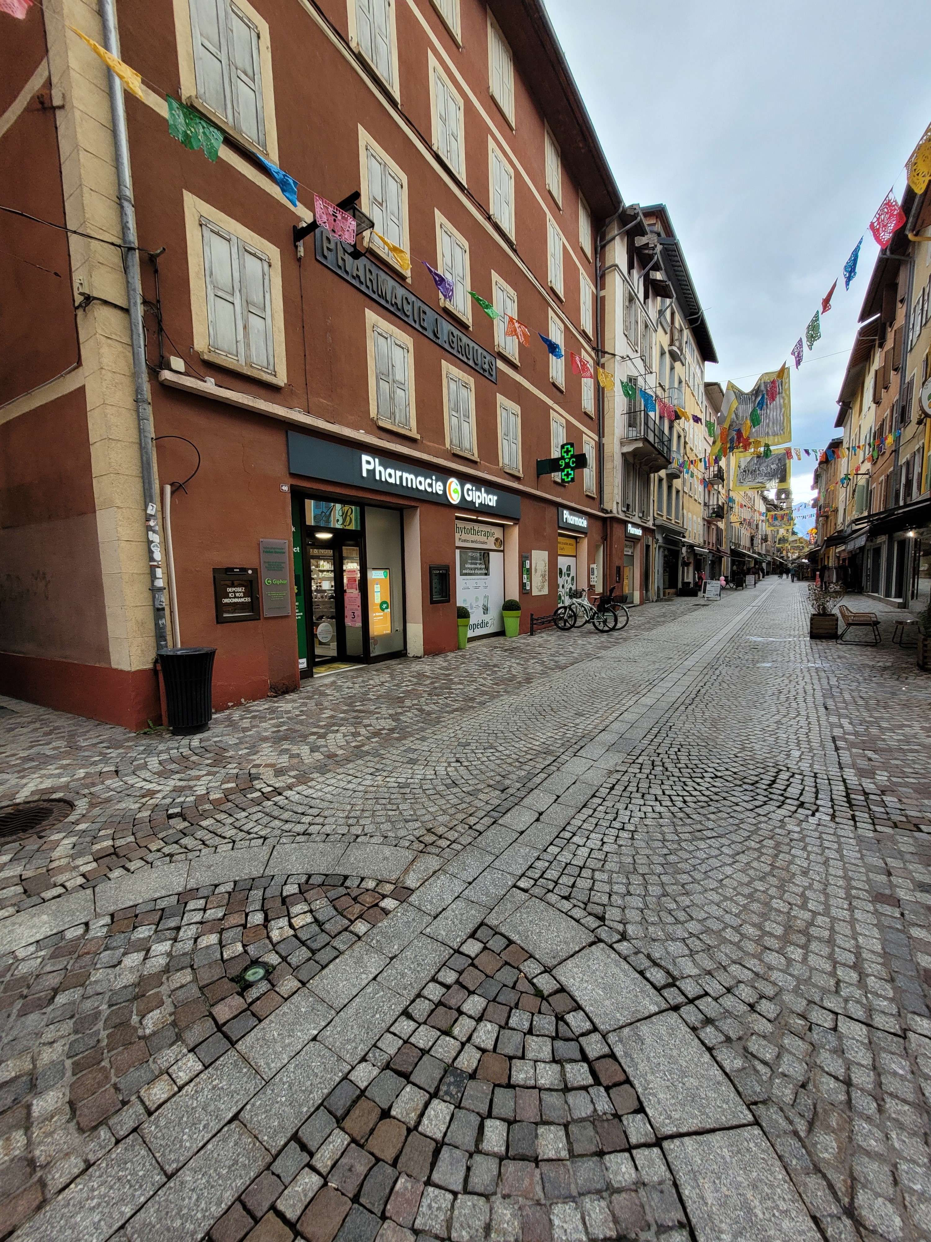 Foto 1 di Pharmacie Bureau