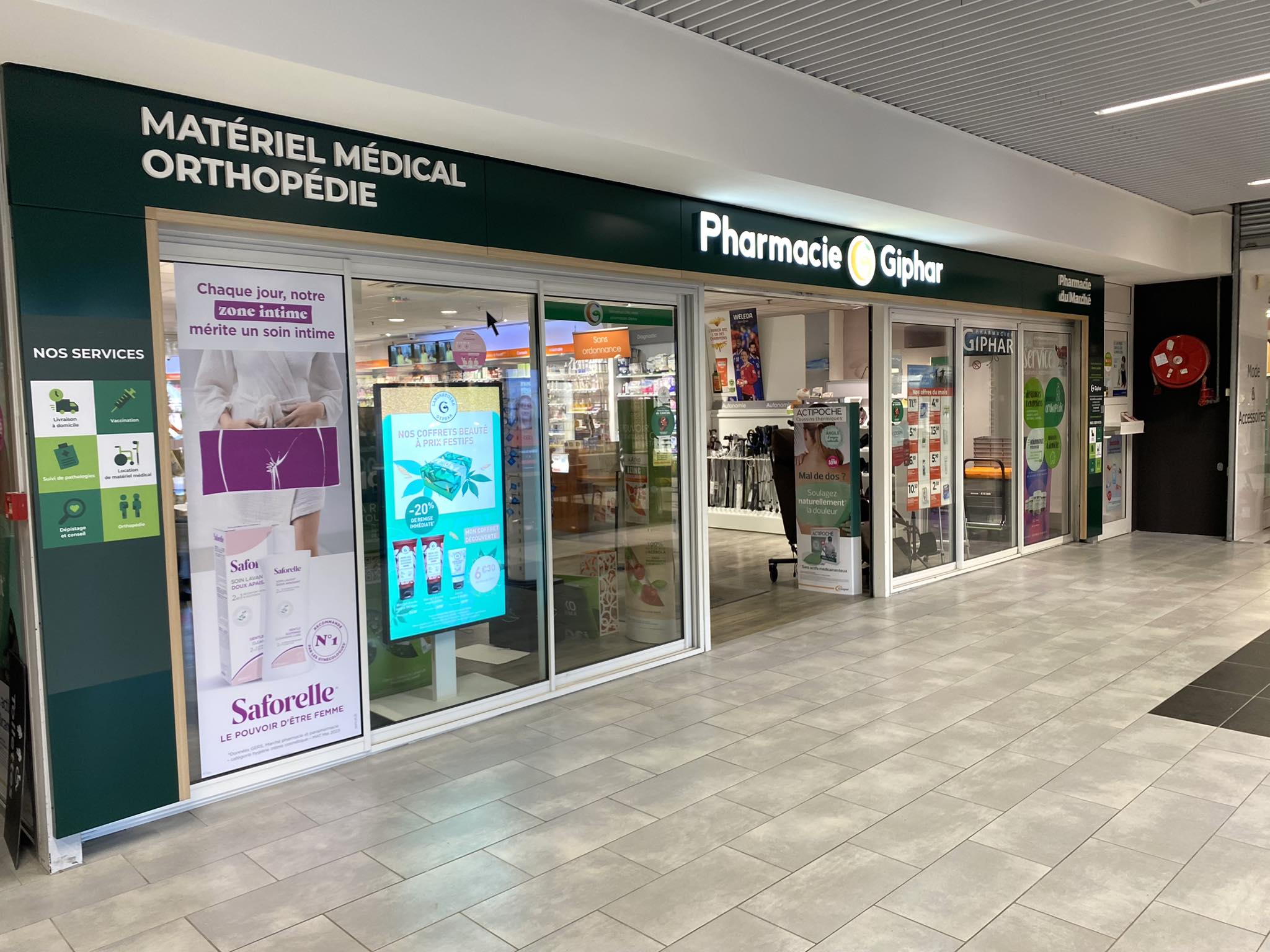 Foto 2 di Pharmacie du Marché