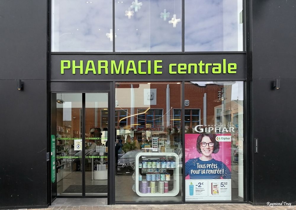 Foto 1 di Pharmacie Centrale