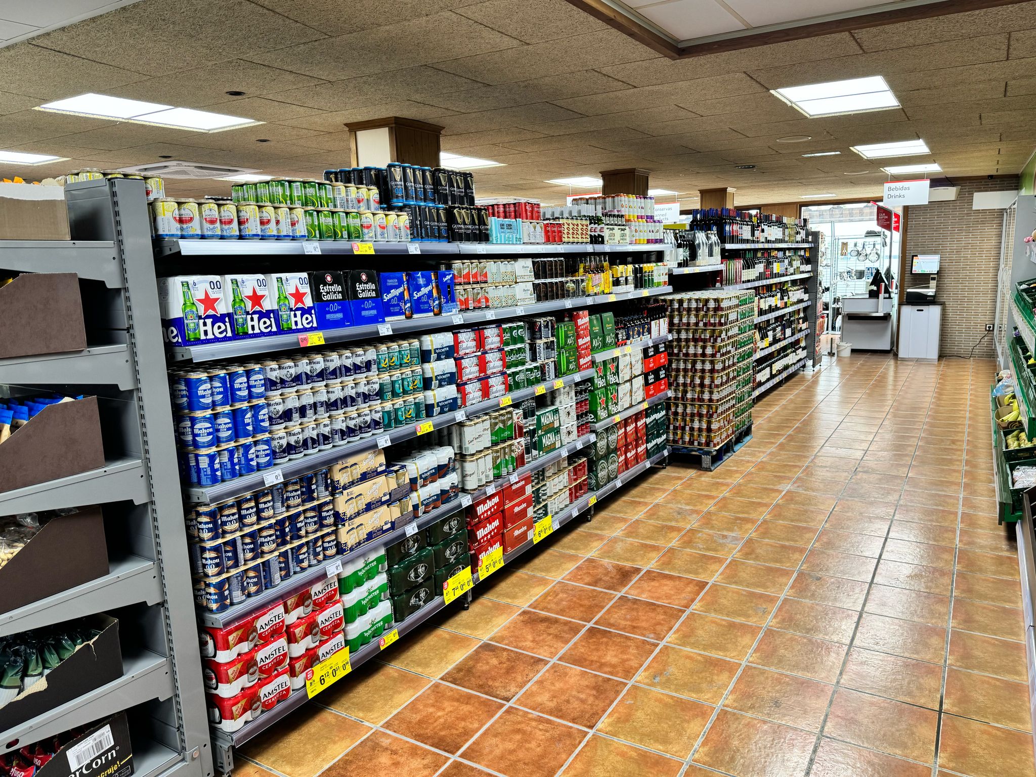 Foto 4 di Supermercados Charter