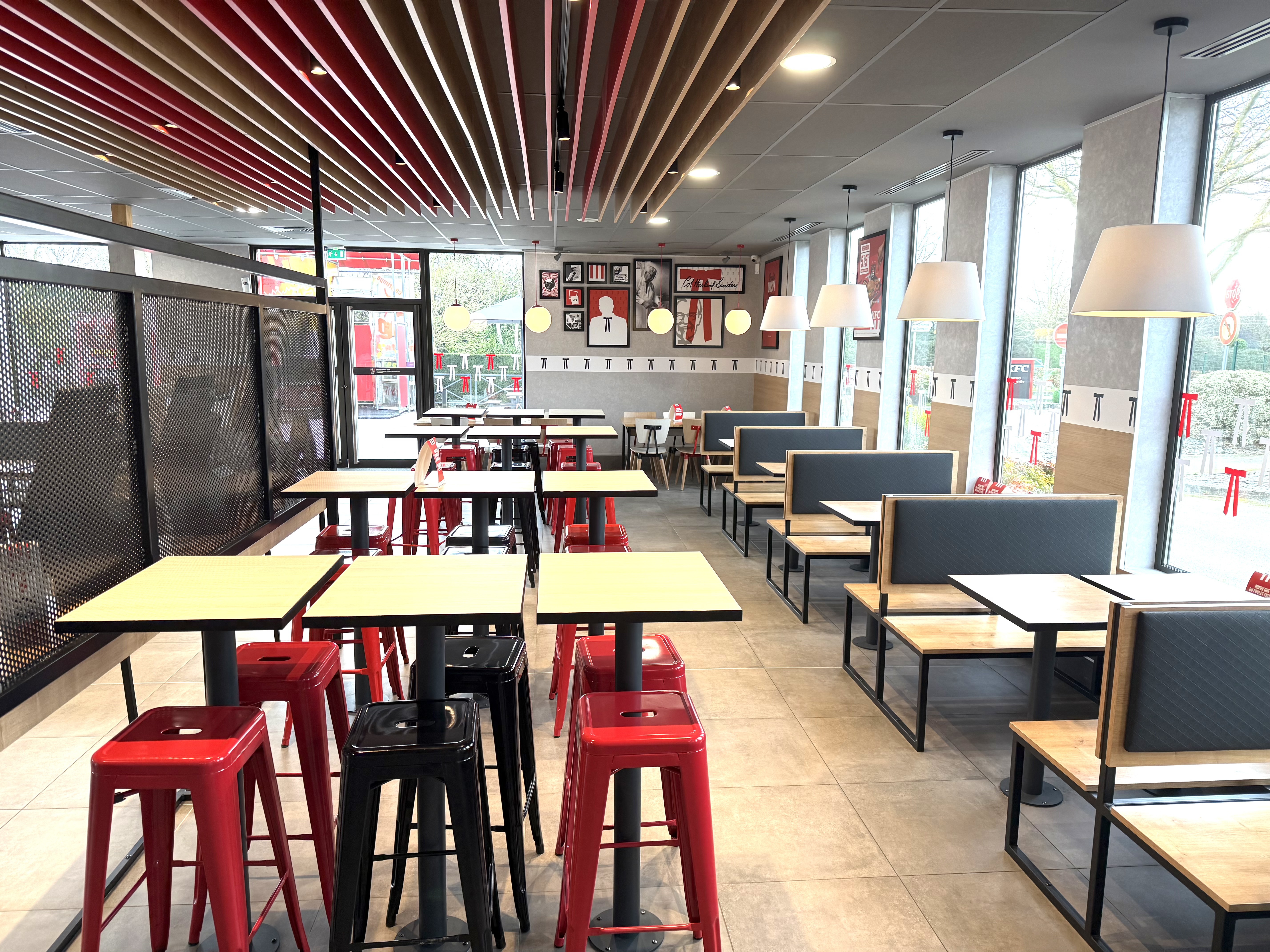 Foto 18 di KFC Laval