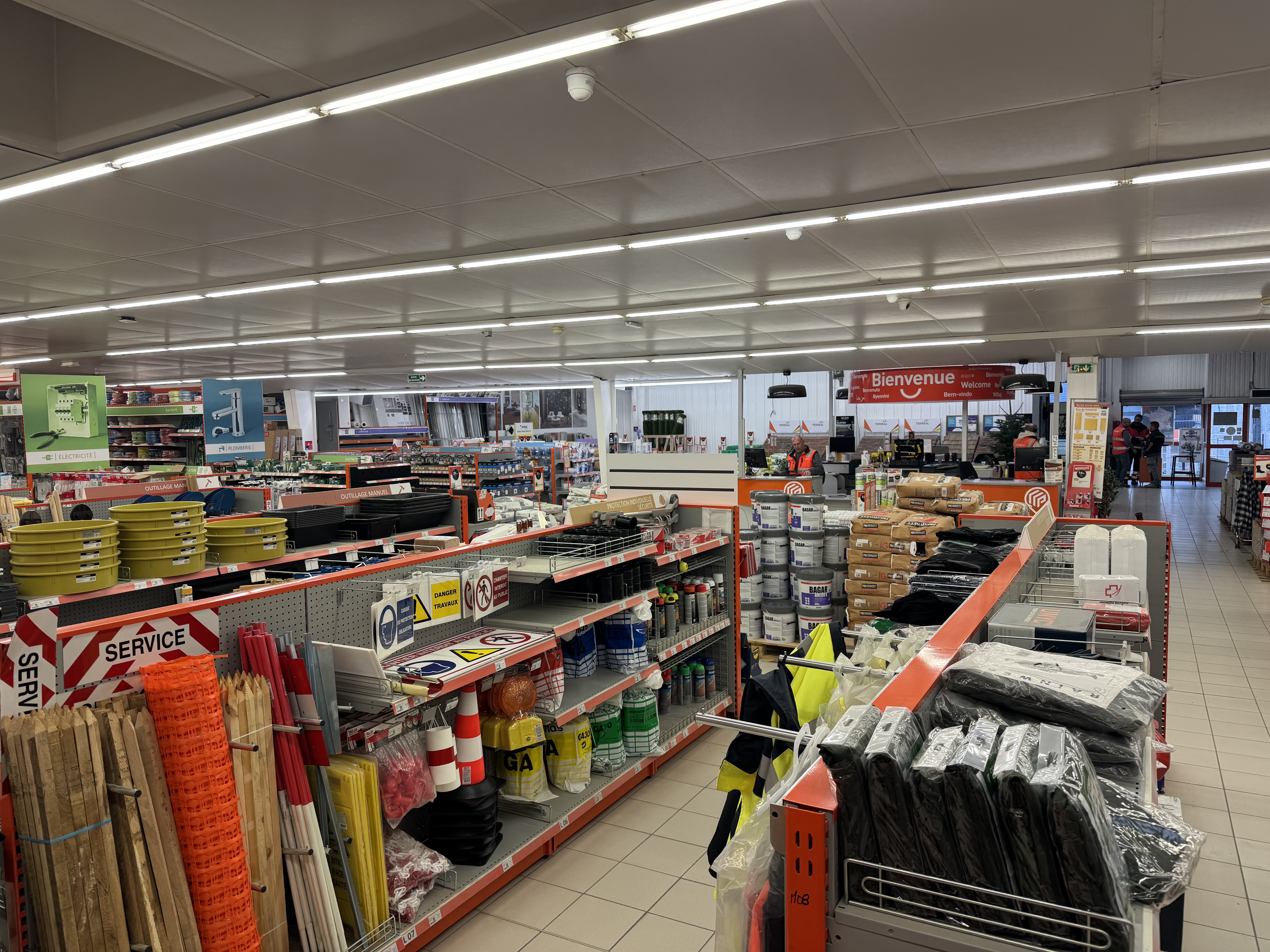 Foto 2 di POINT.P - La Queue-lez-Yvelines