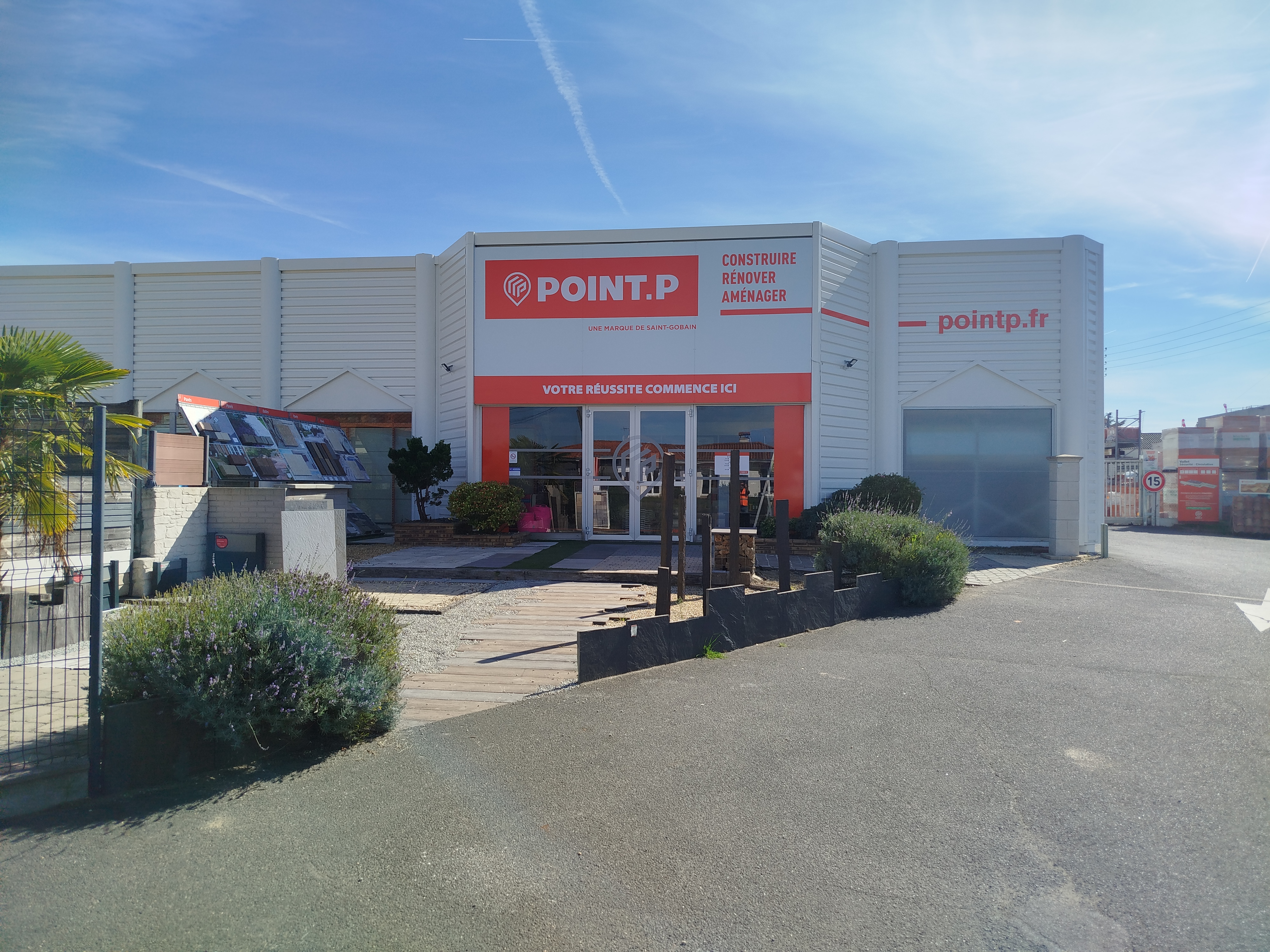 Foto 2 di POINT.P - Vallet