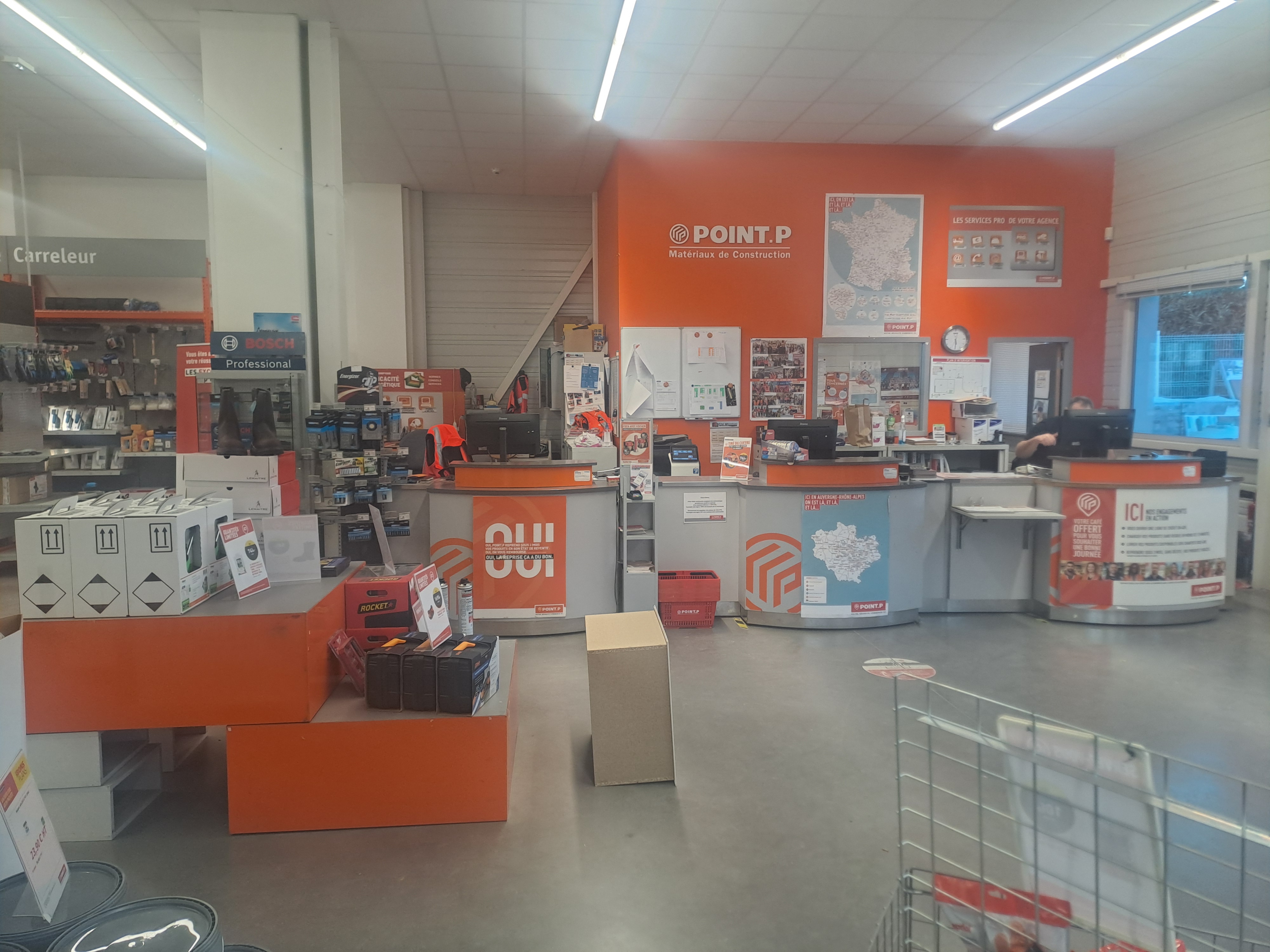 Foto 19 di POINT.P - Bourgoin Jallieu
