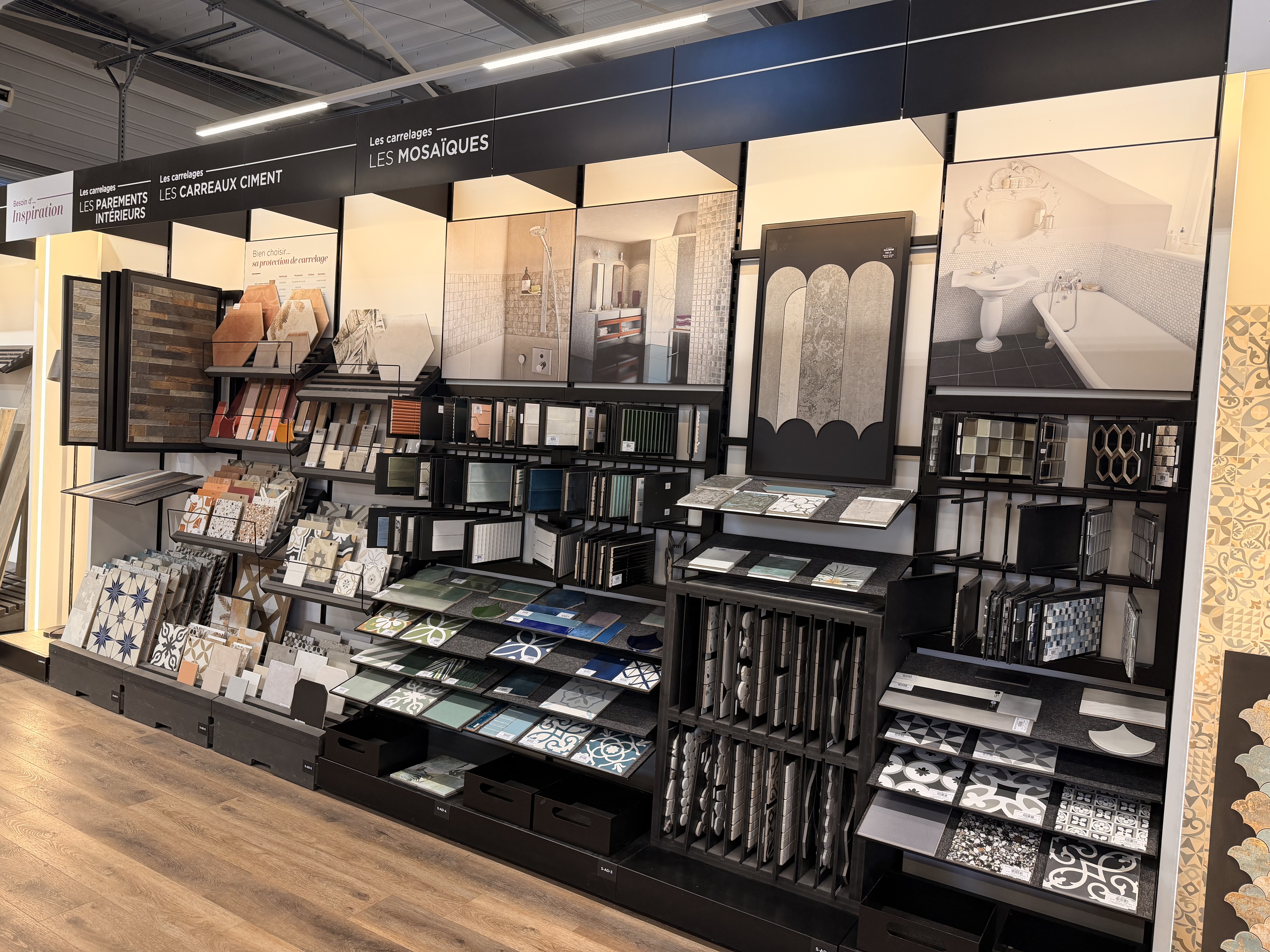 Foto 10 di Showroom POINT.P - Libourne