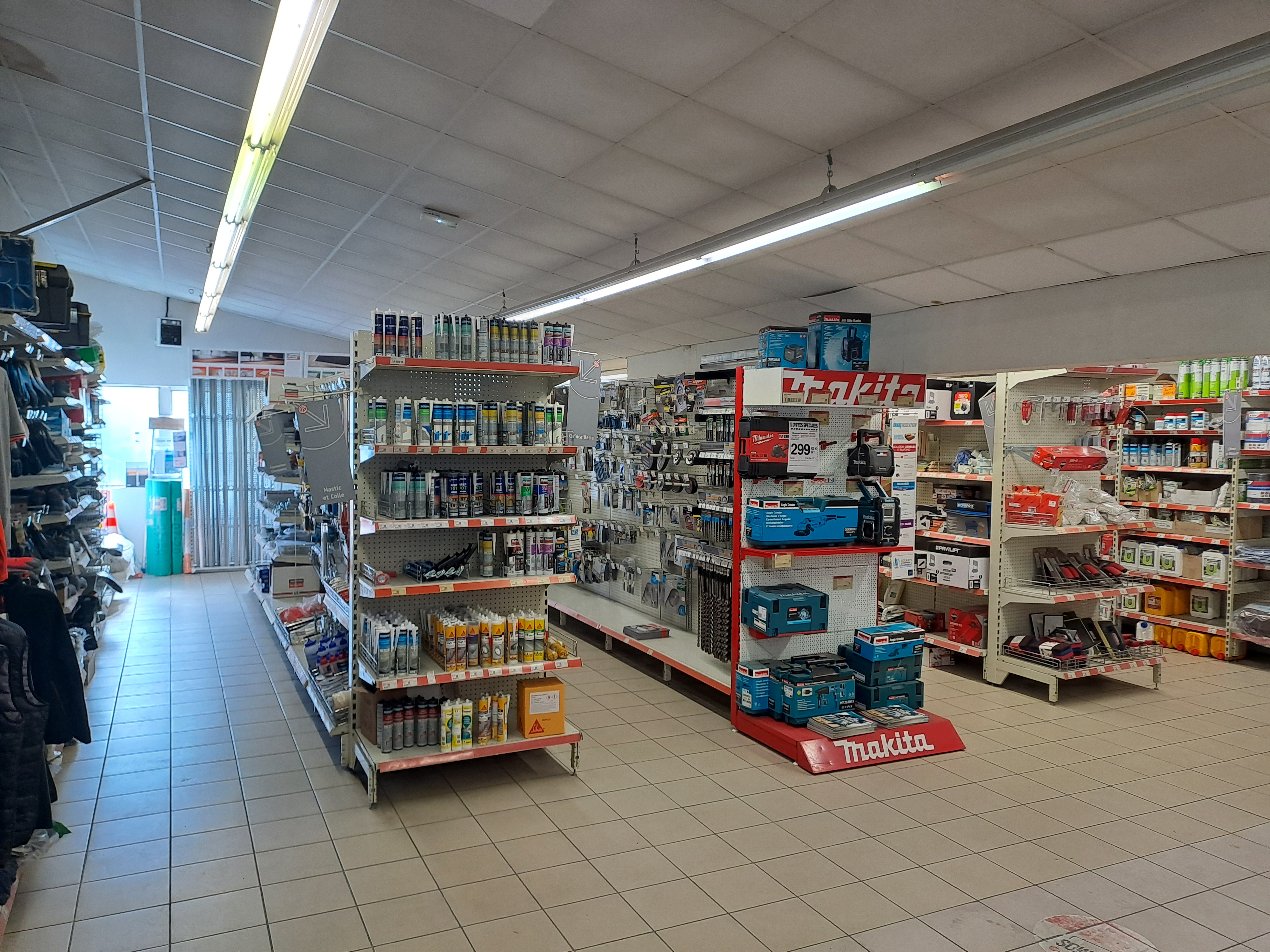 Foto 4 di POINT.P - Blain