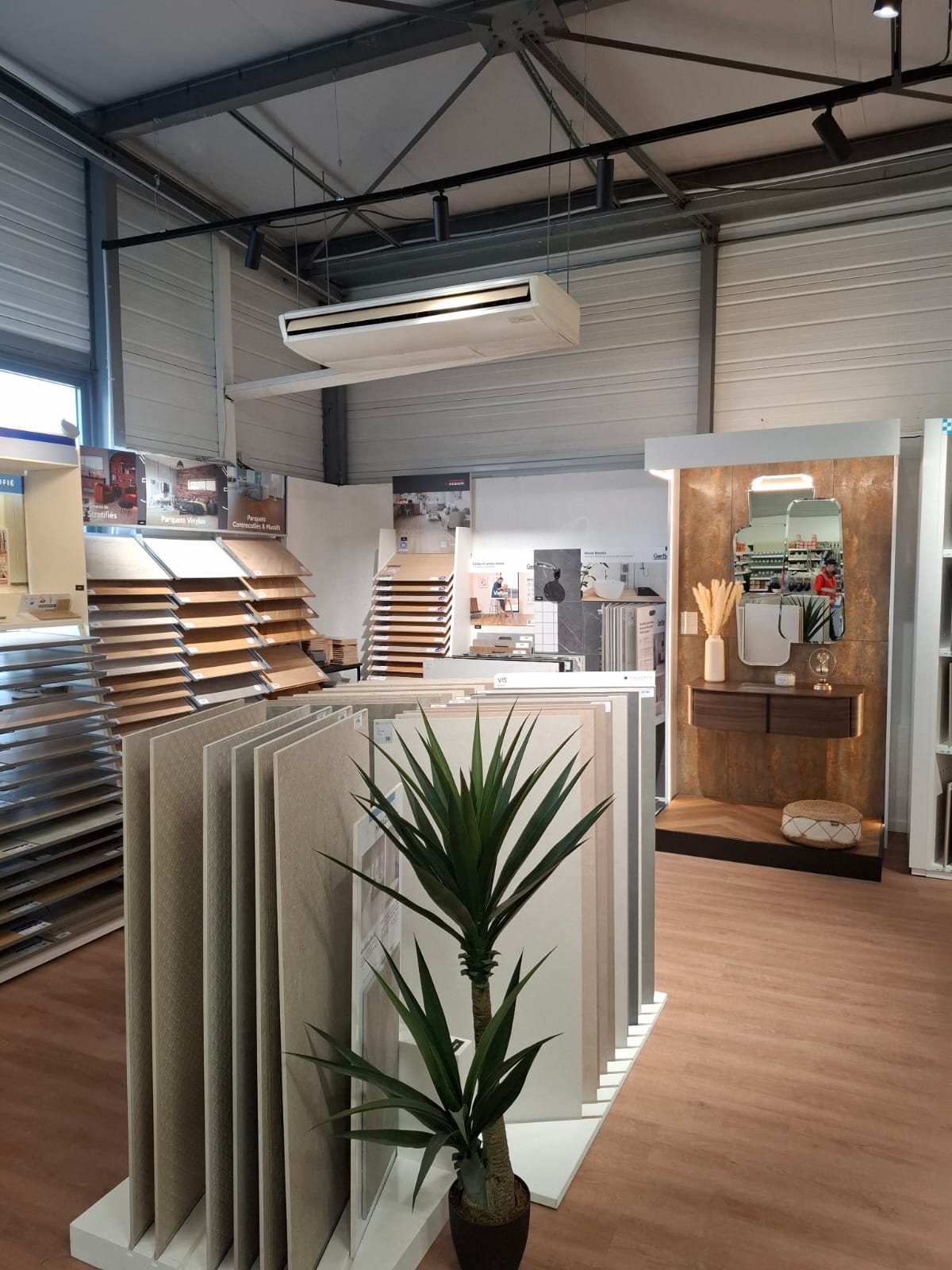 Foto 5 di Showroom POINT.P - Arnas