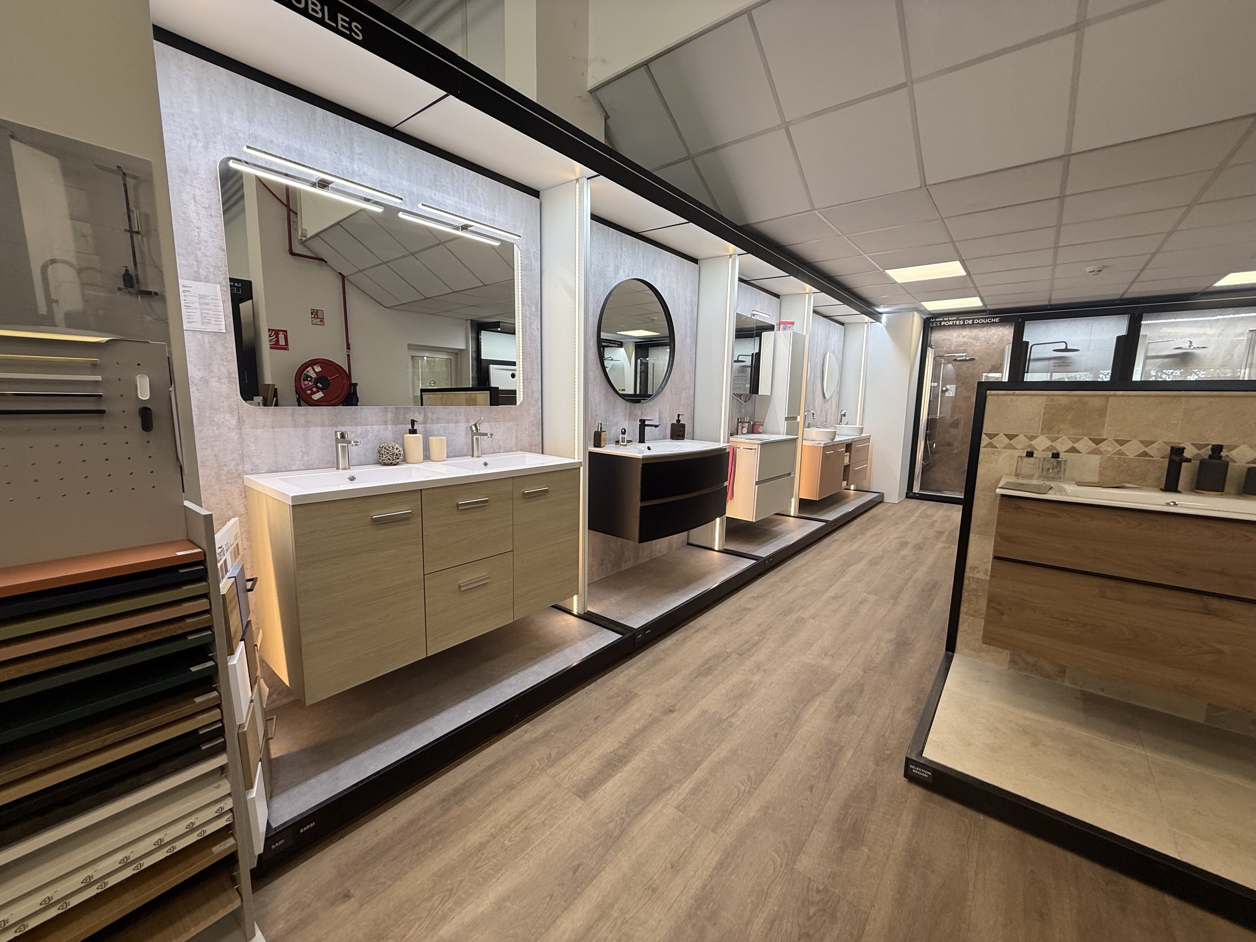 Foto 16 di Showroom POINT.P - Compiègne