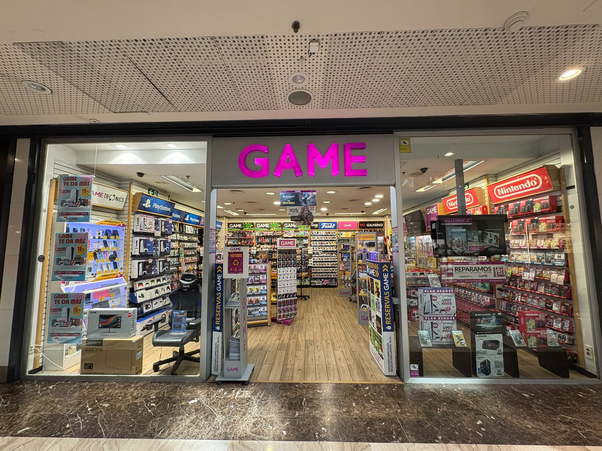 Foto 2 di GAME