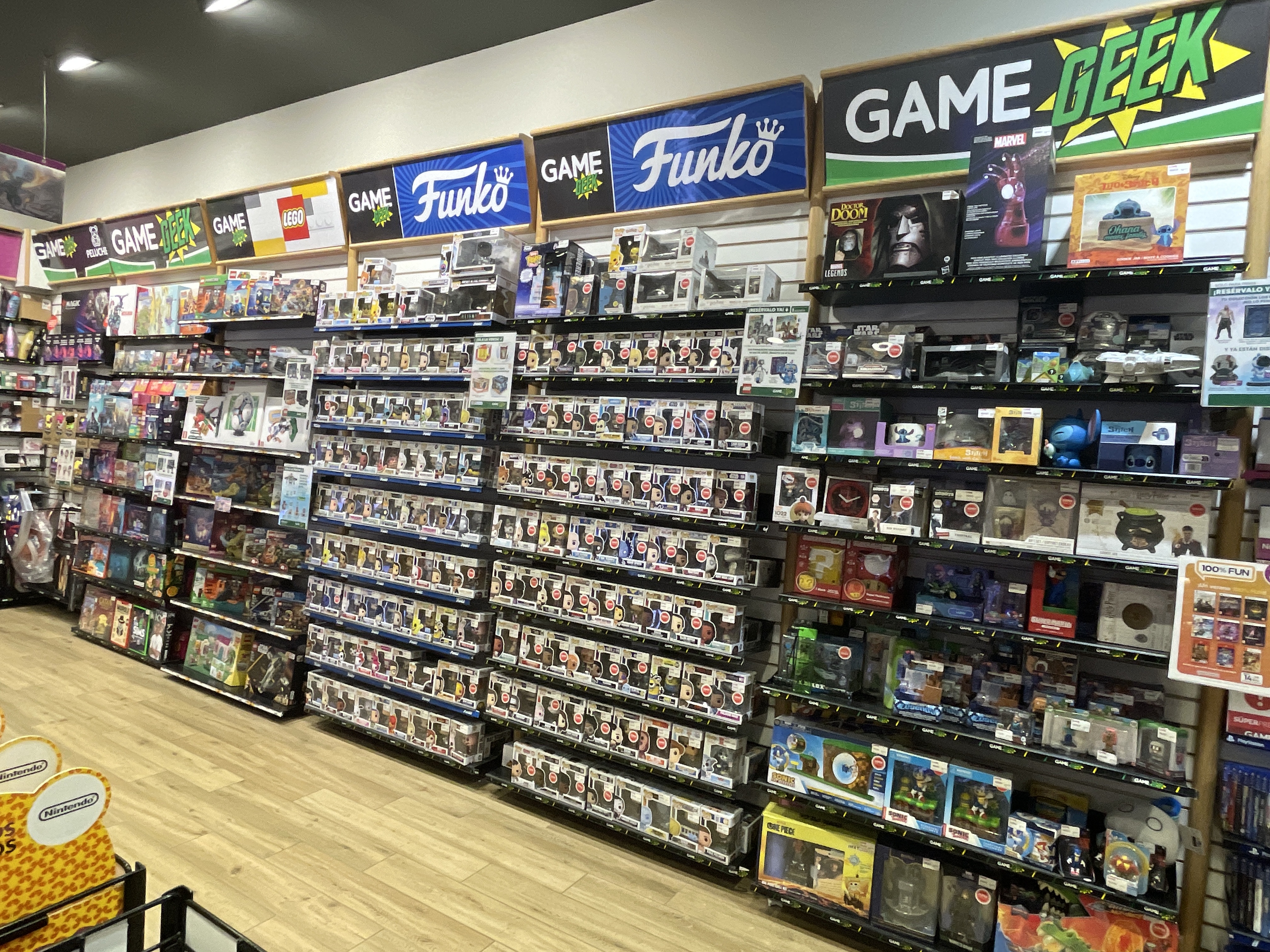 Photo 10 of GAME