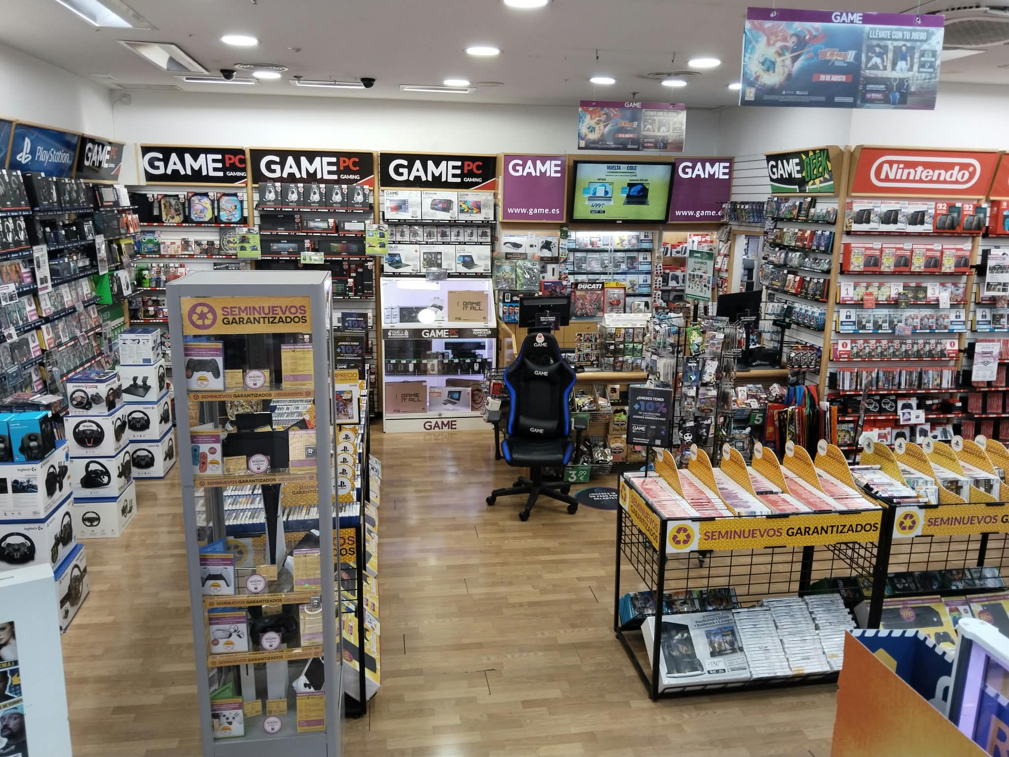 Foto 5 di GAME