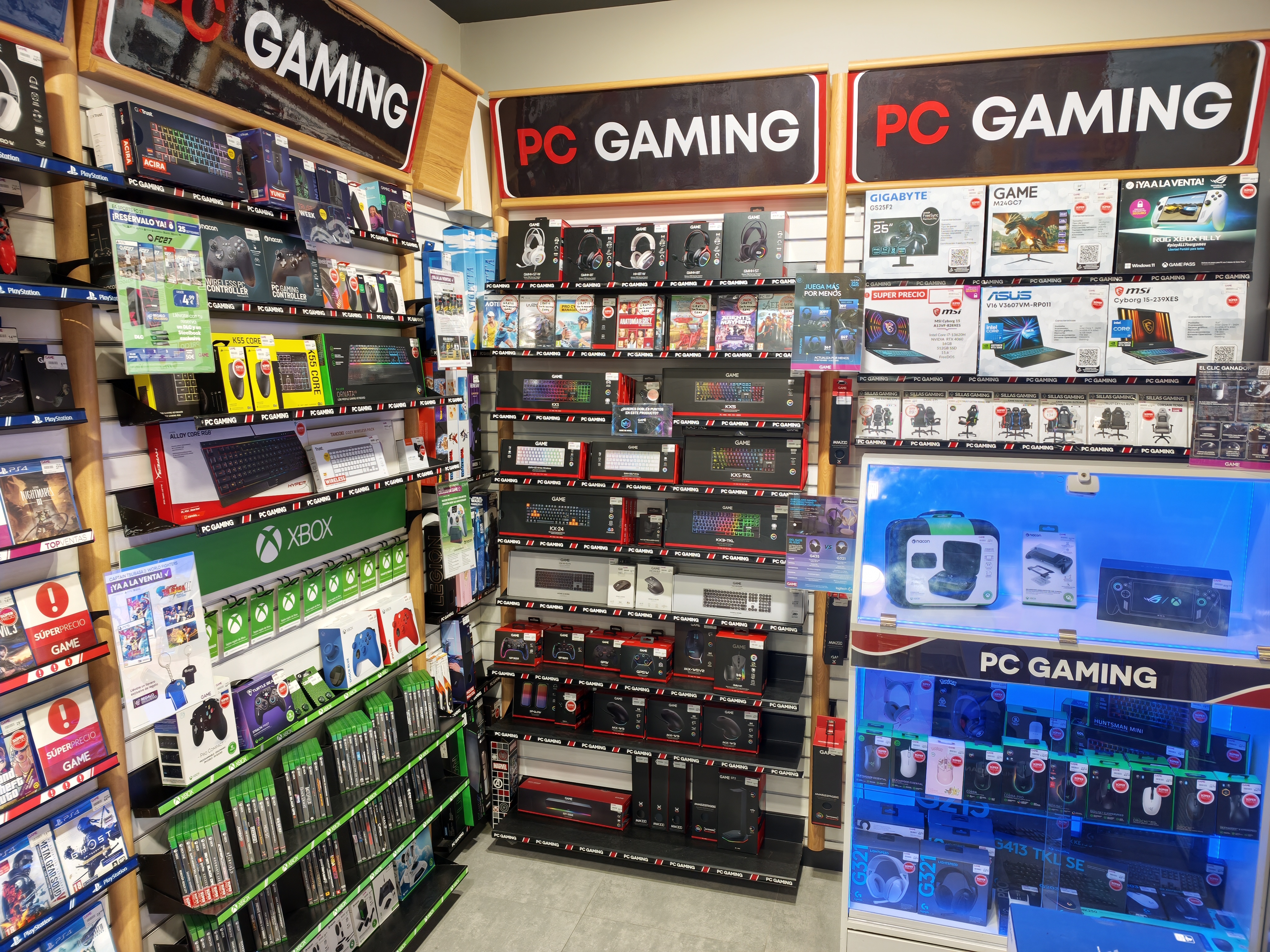 Foto 13 di GAME