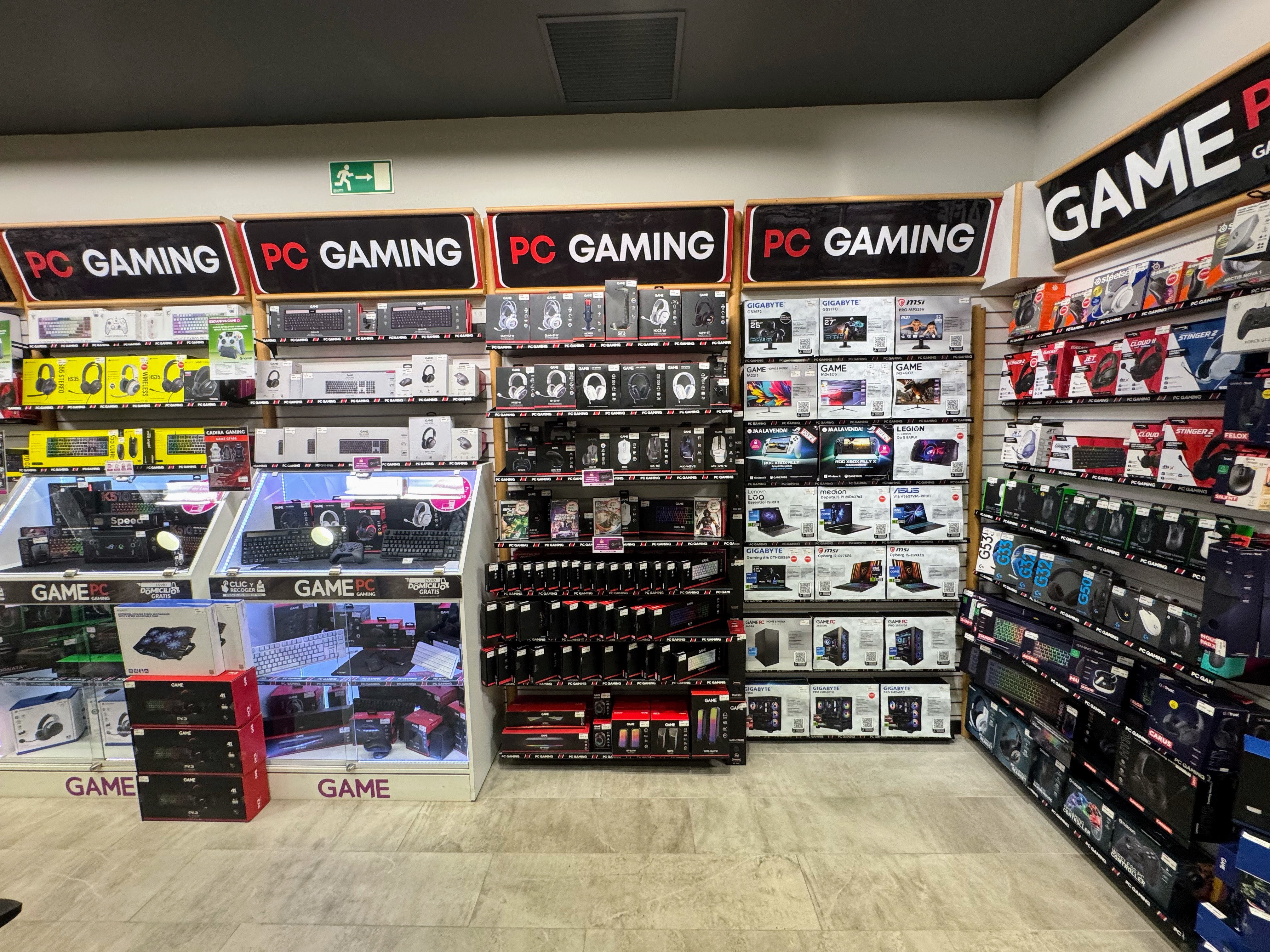Foto 15 di GAME