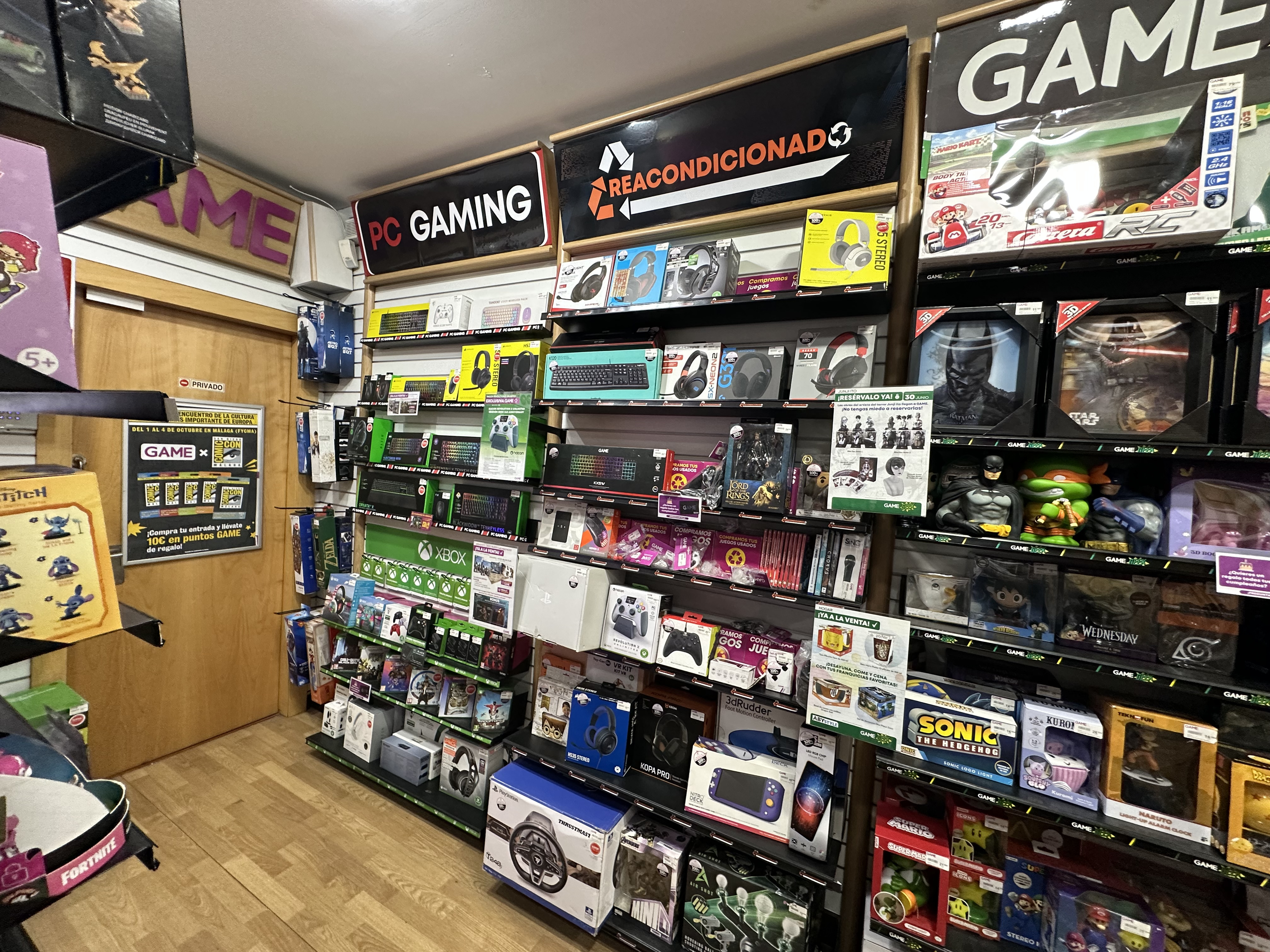 Photo 16 of GAME