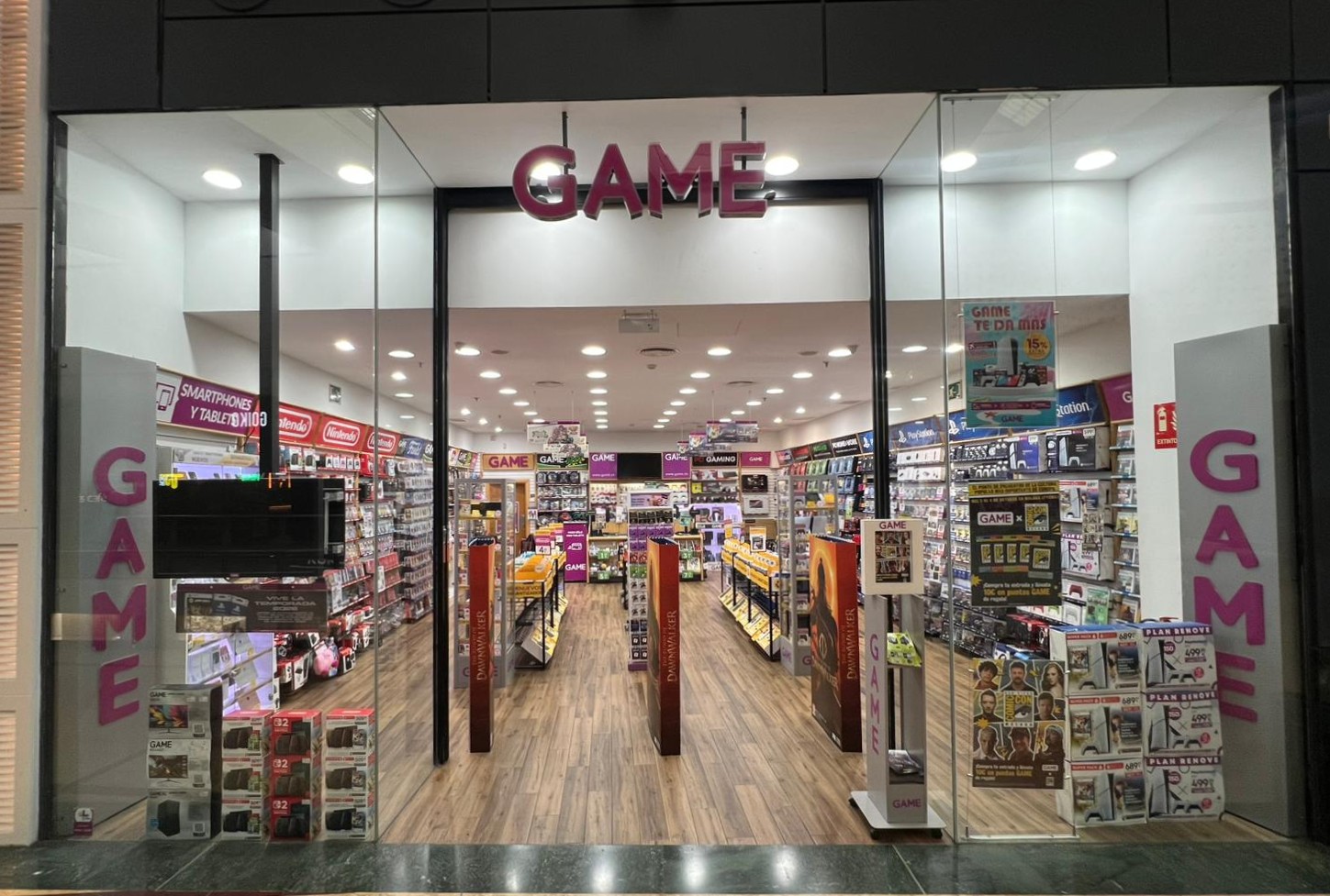 Photo 2 of GAME