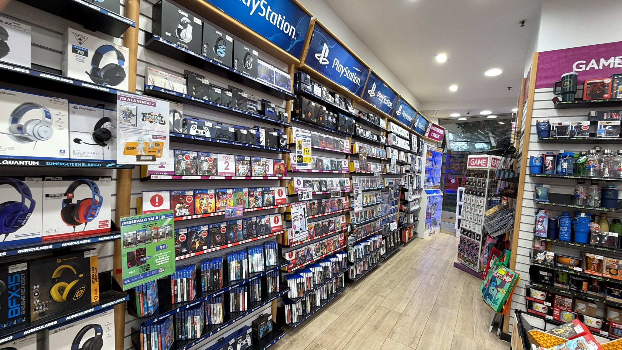 Photo 11 of GAME