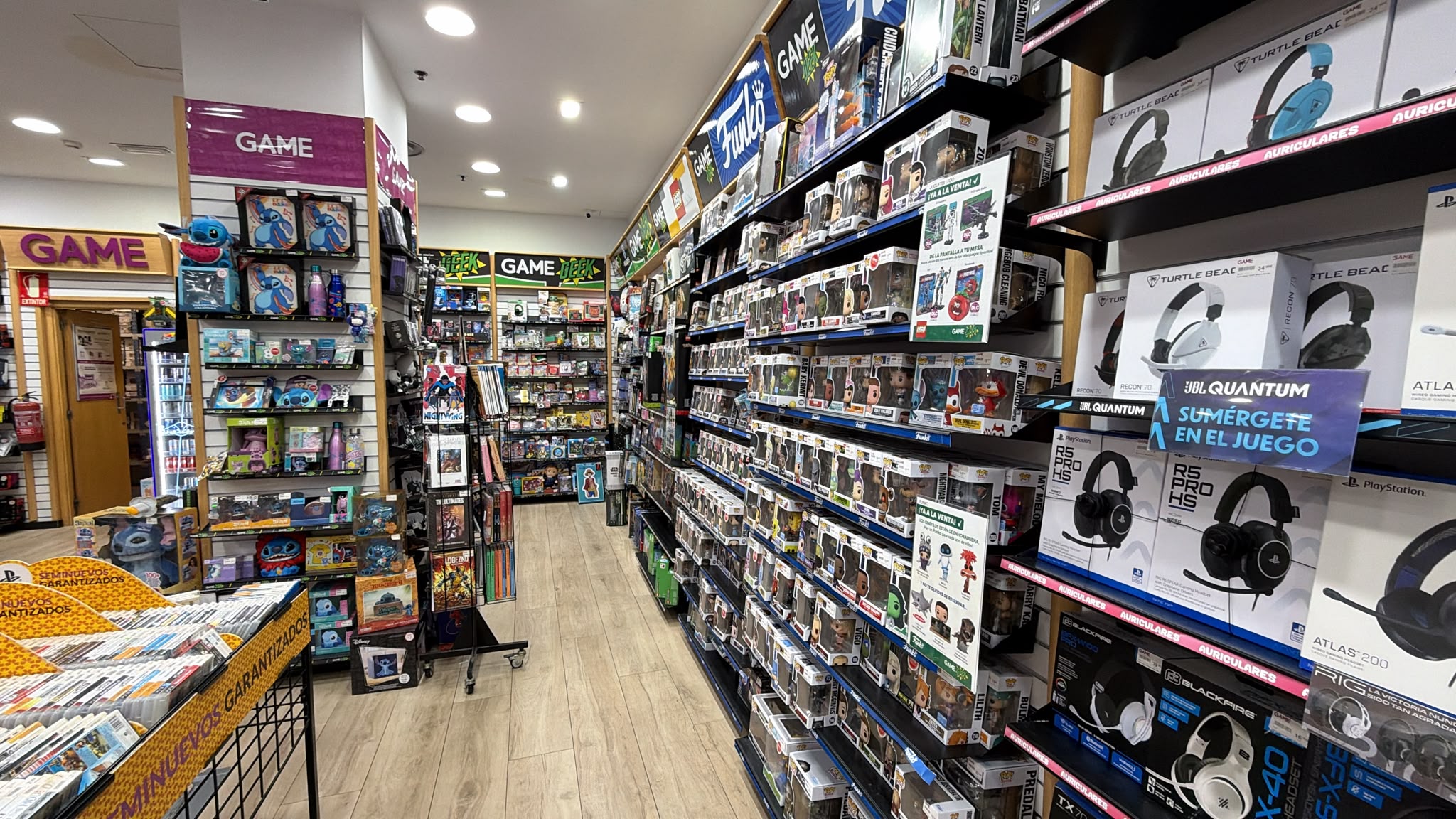 Photo 9 of GAME