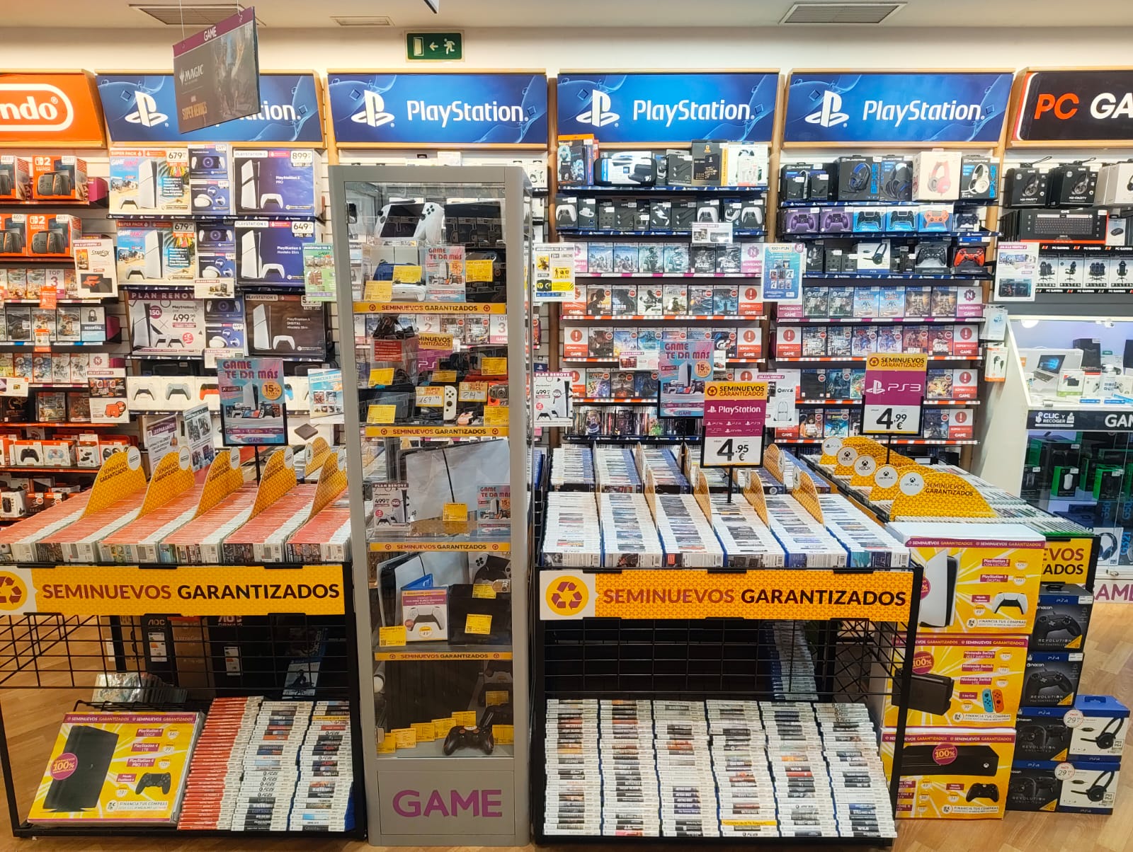 Foto 10 di GAME