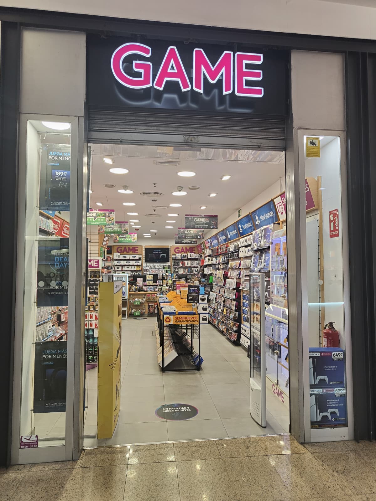 Foto 2 di GAME