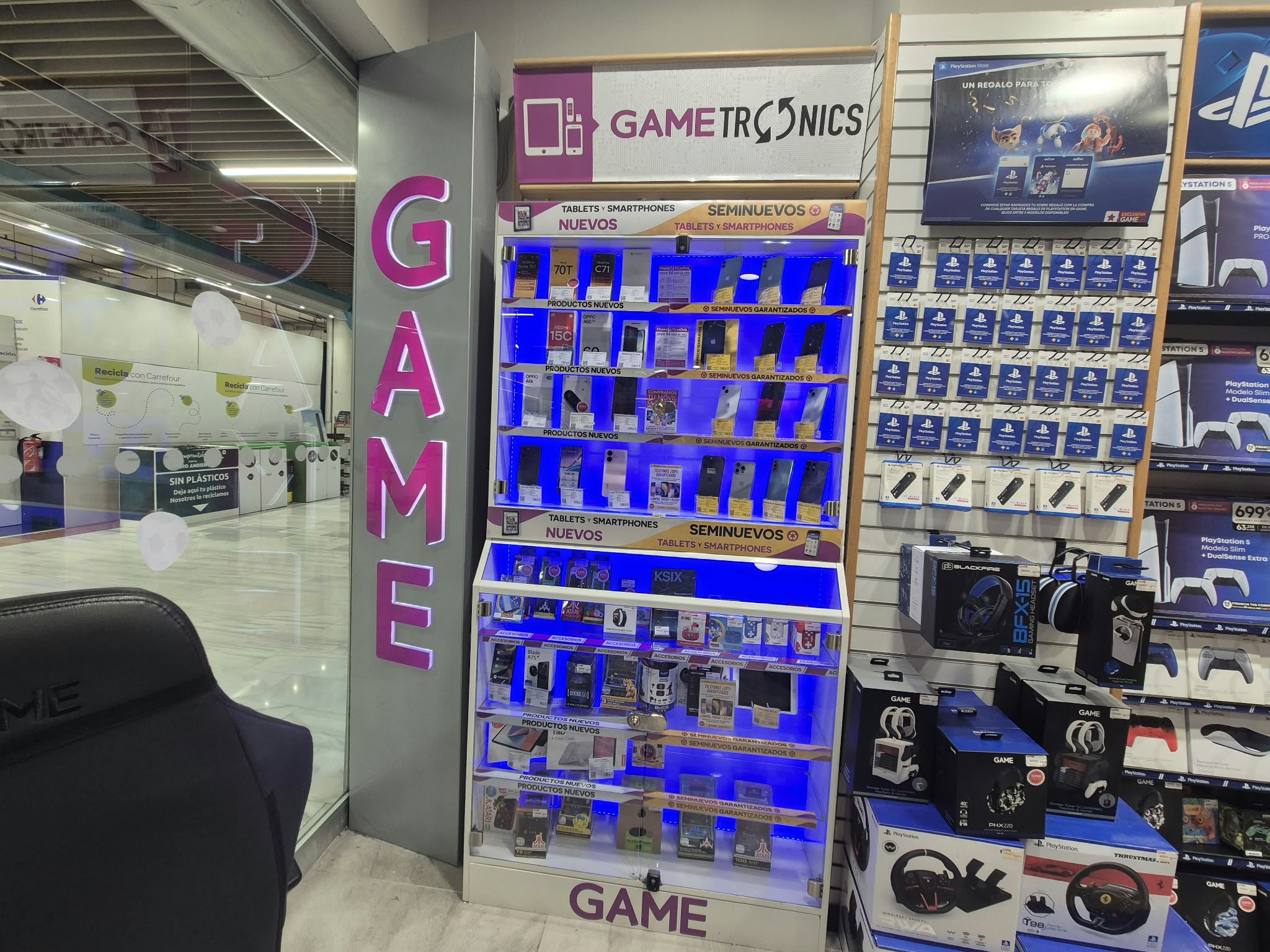 Foto 16 di GAME