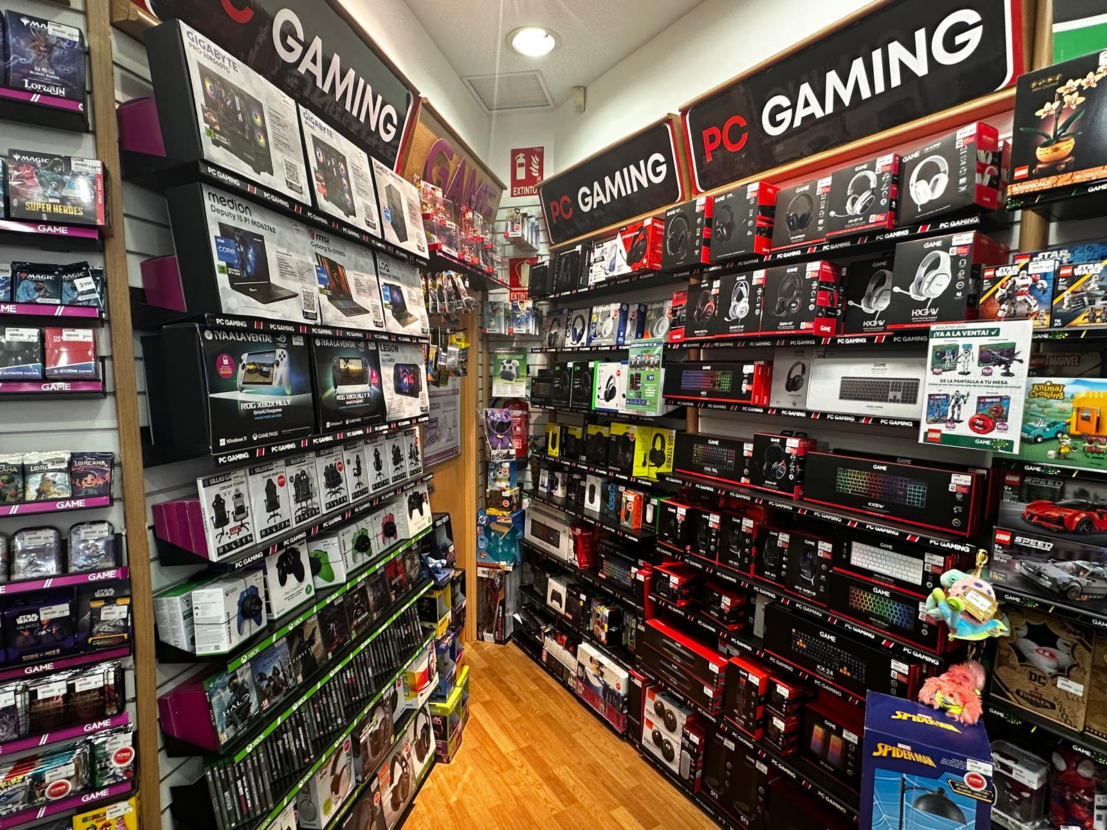Photo 10 of GAME