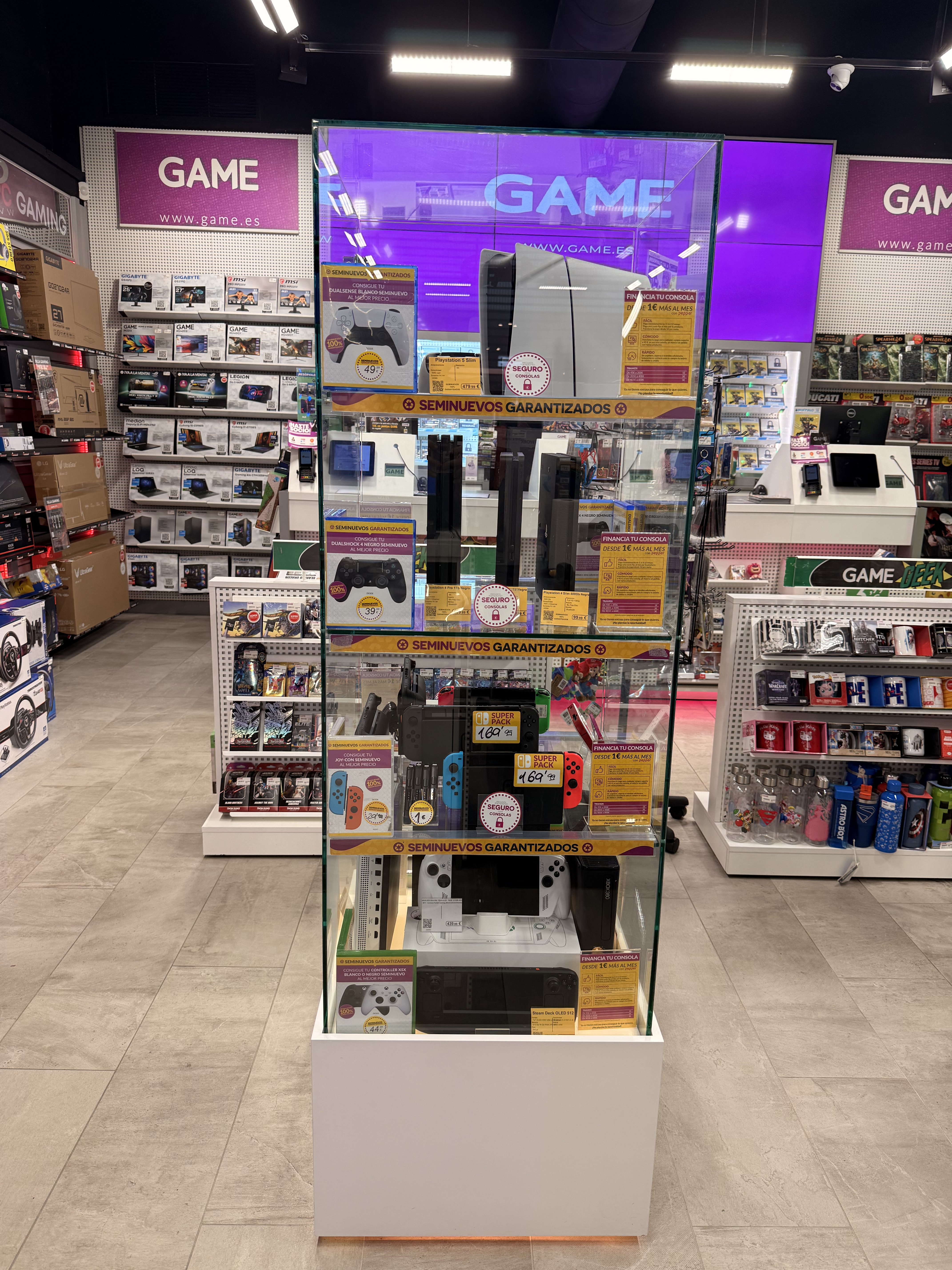 Foto 6 di GAME