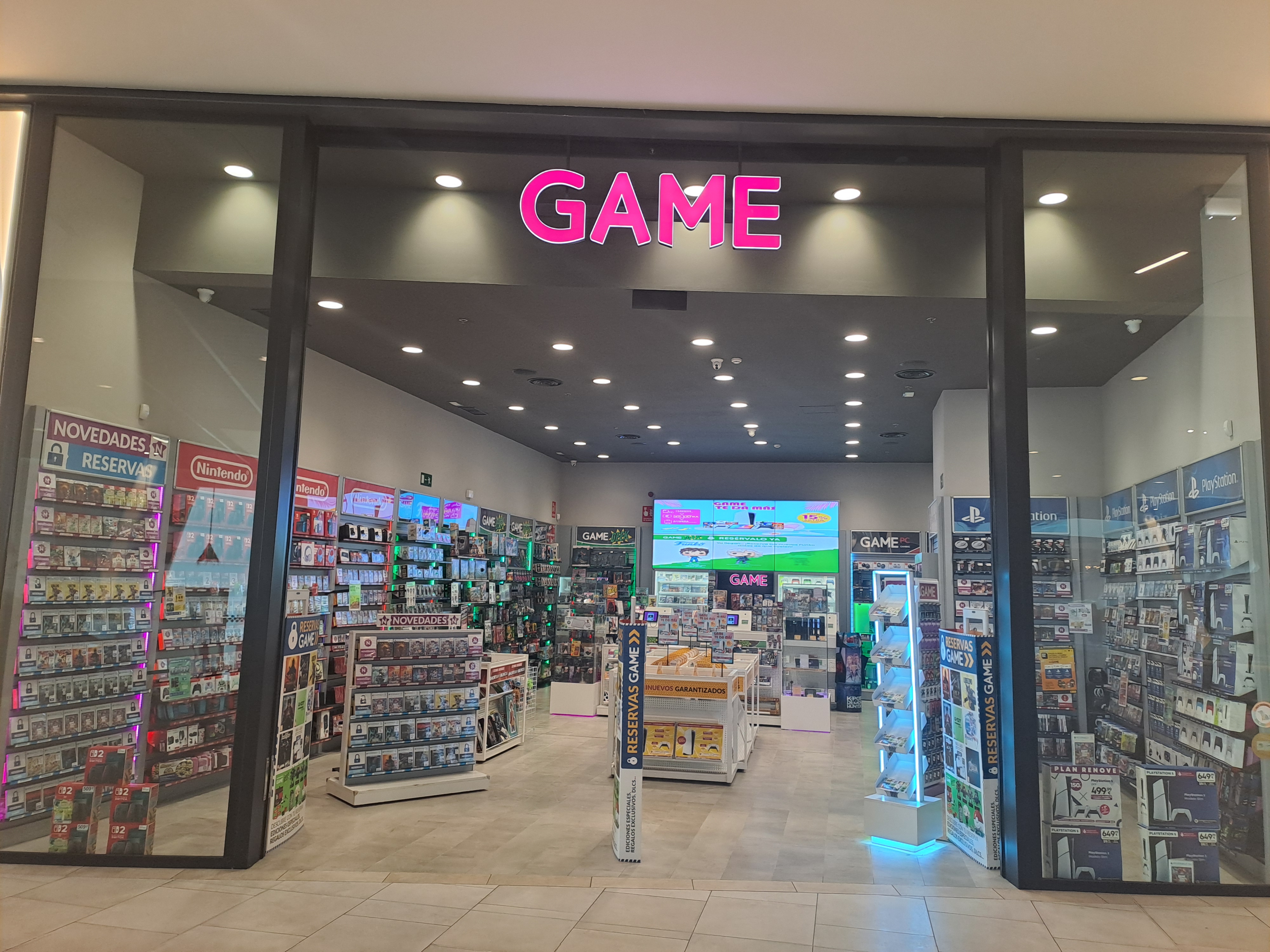 Foto 2 di GAME