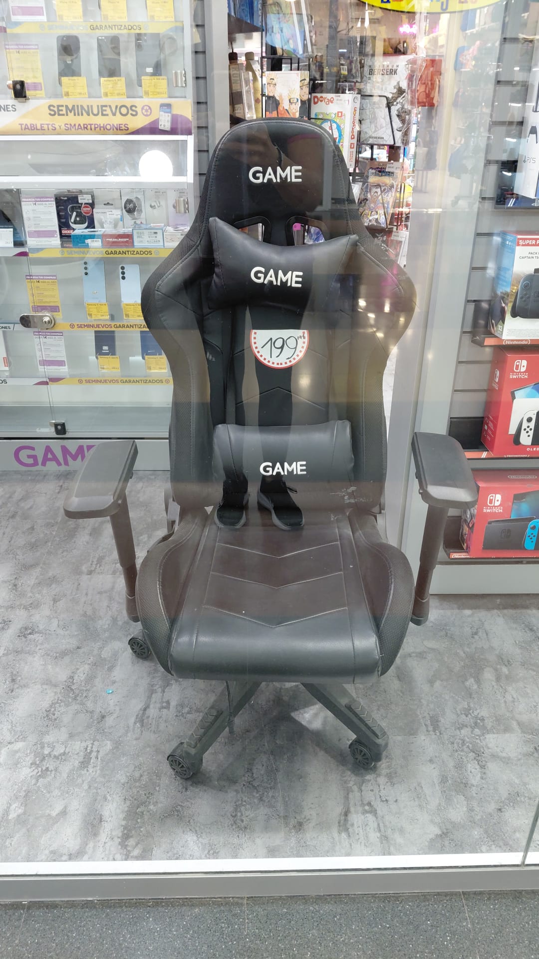 Foto 5 di GAME