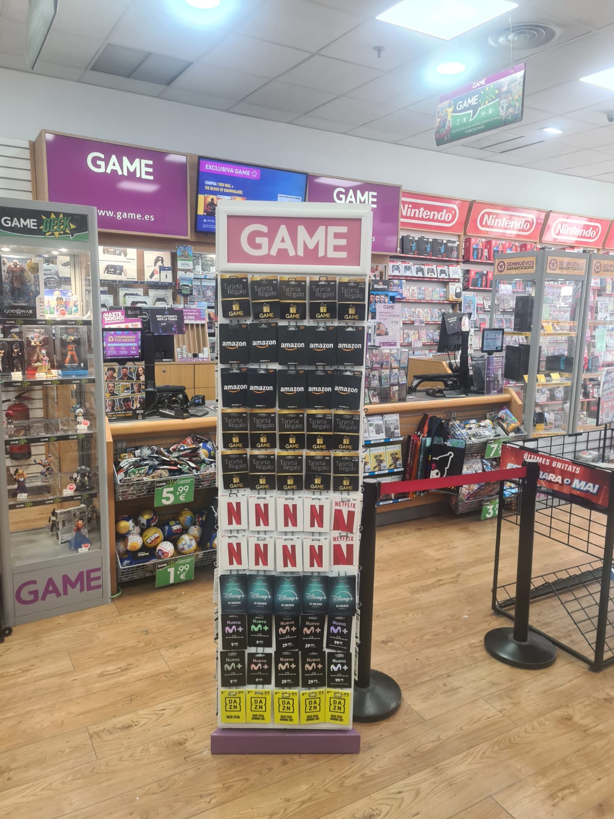 Photo 17 of GAME