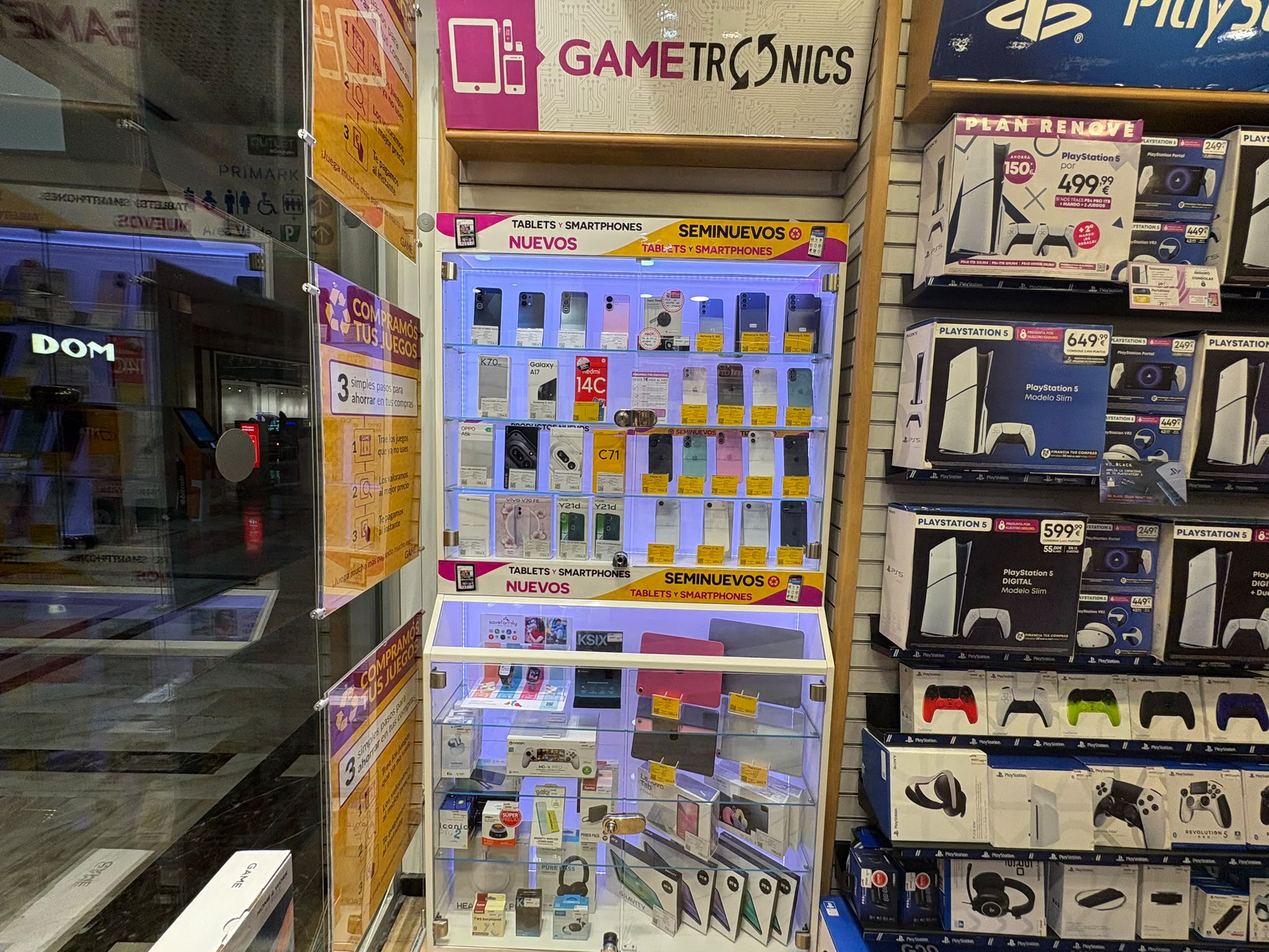 Foto 5 di GAME