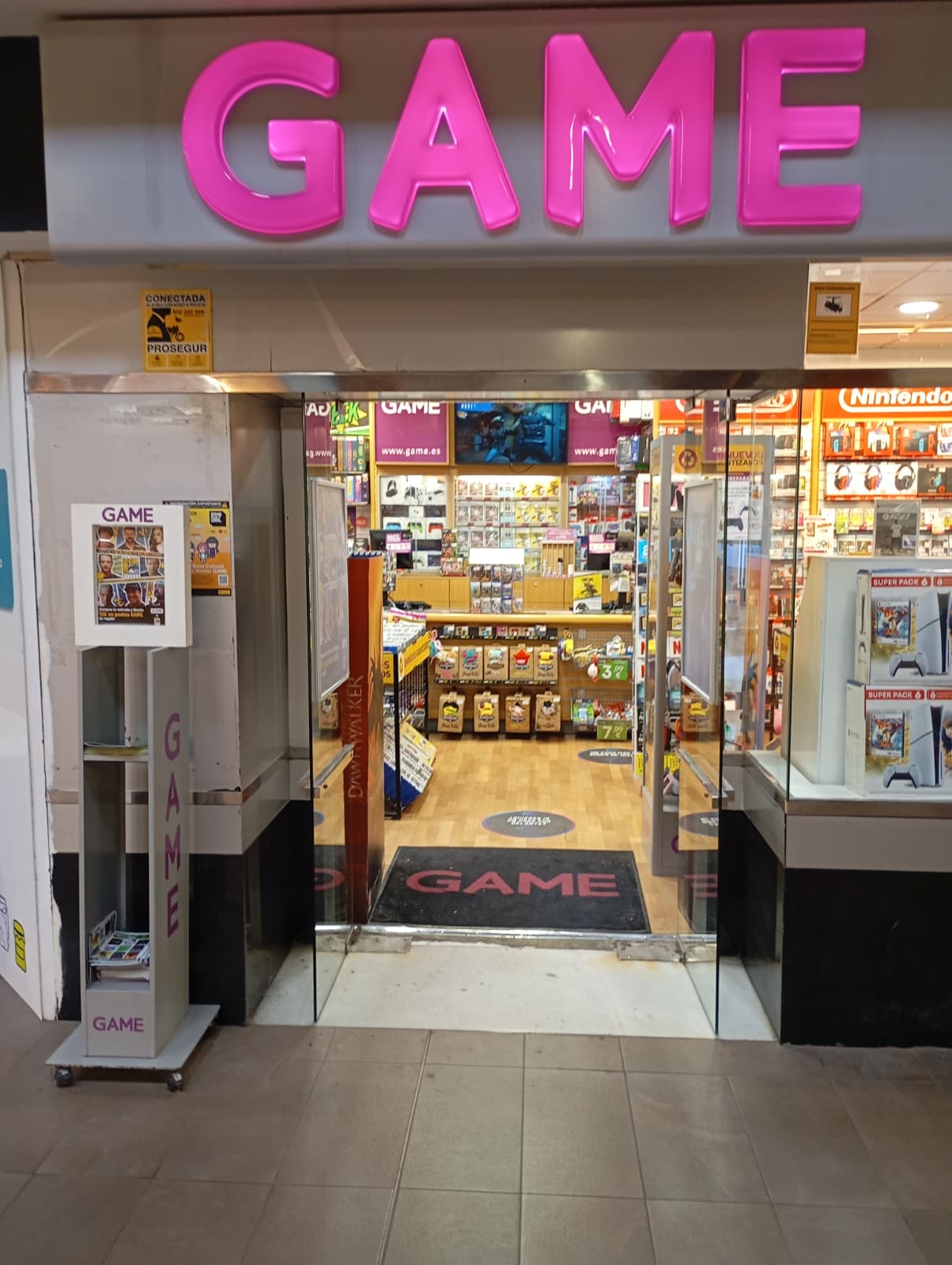 Foto 2 di GAME
