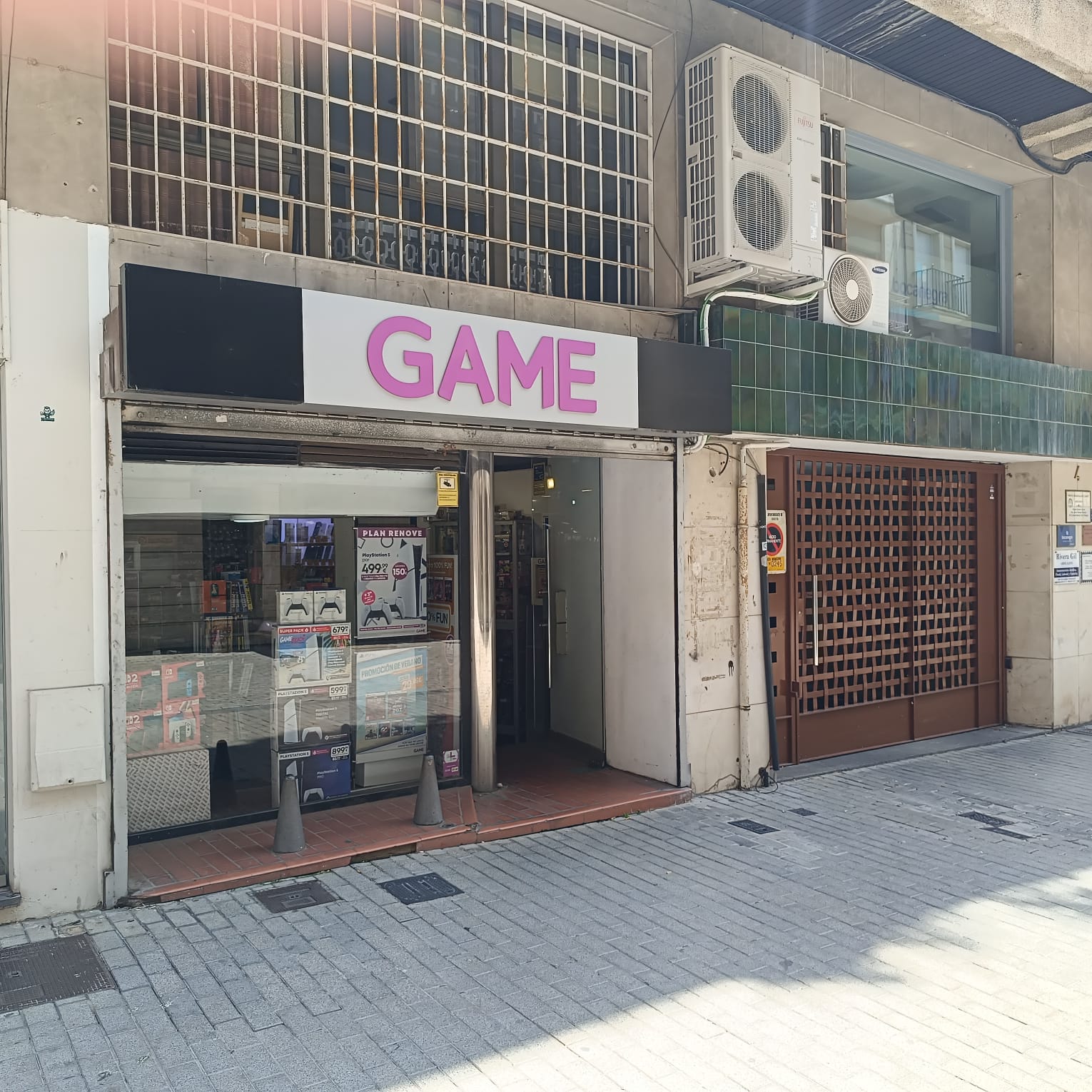 Foto 2 di GAME