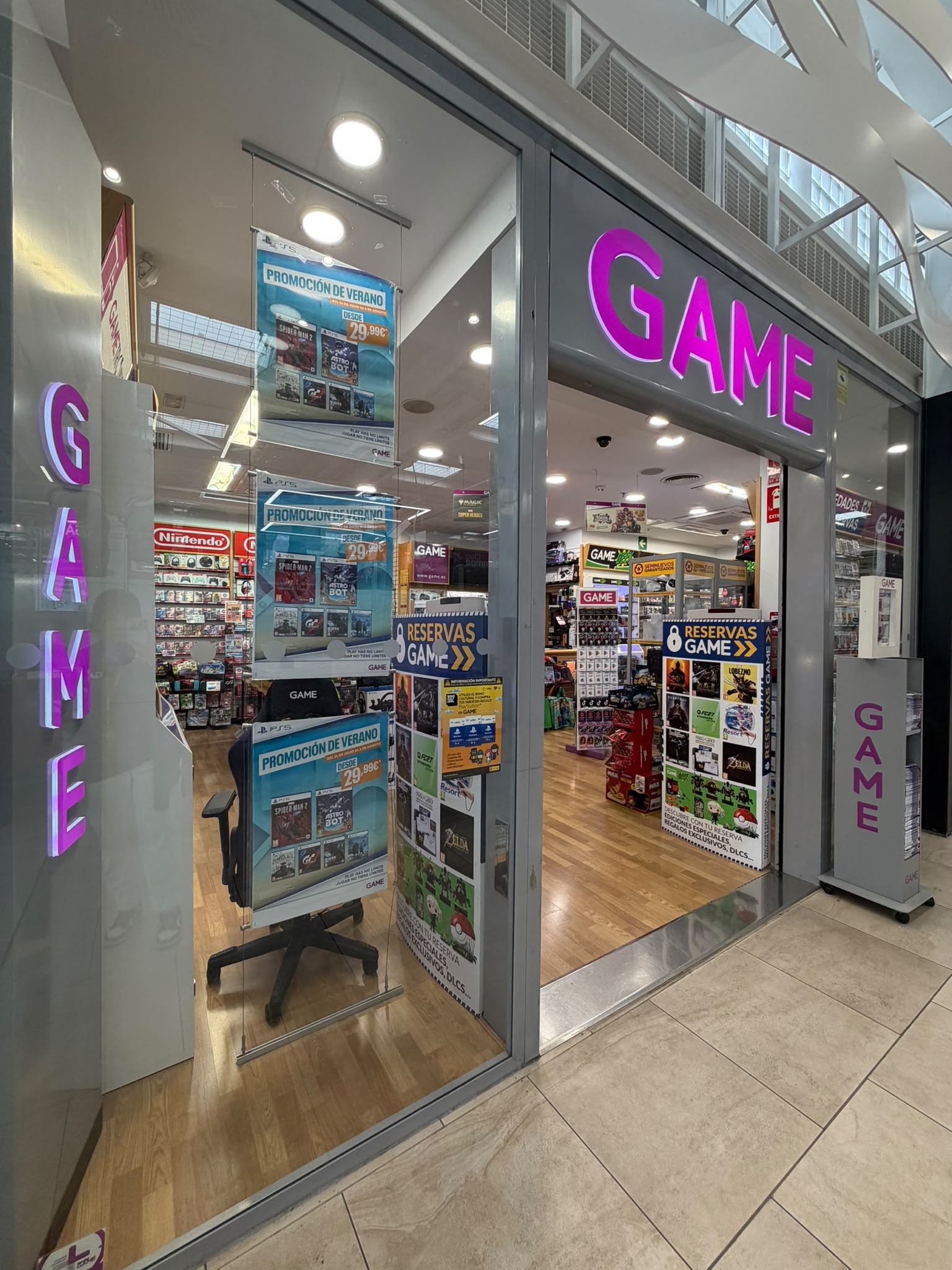 Foto 2 di GAME